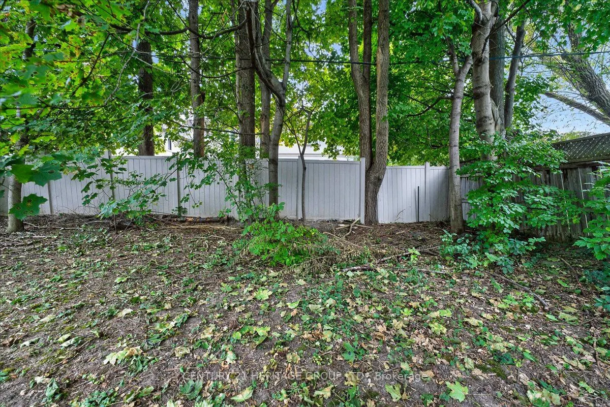 39 Reiner Road, #Upper