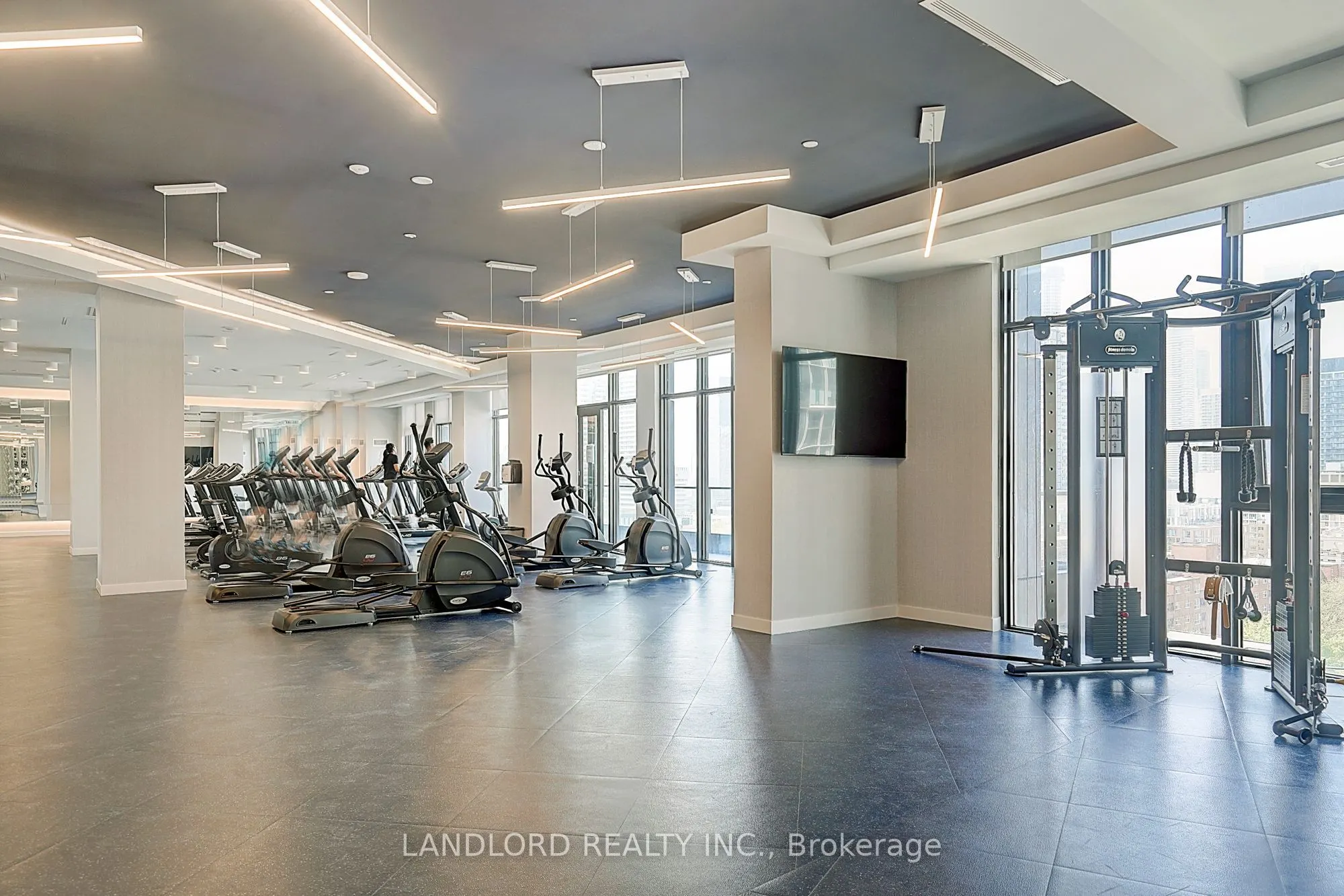 135 Lower Sherbourne Street, #676 W