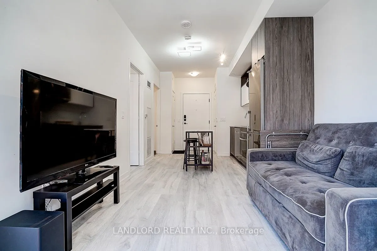 135 Lower Sherbourne Street, #676 W
