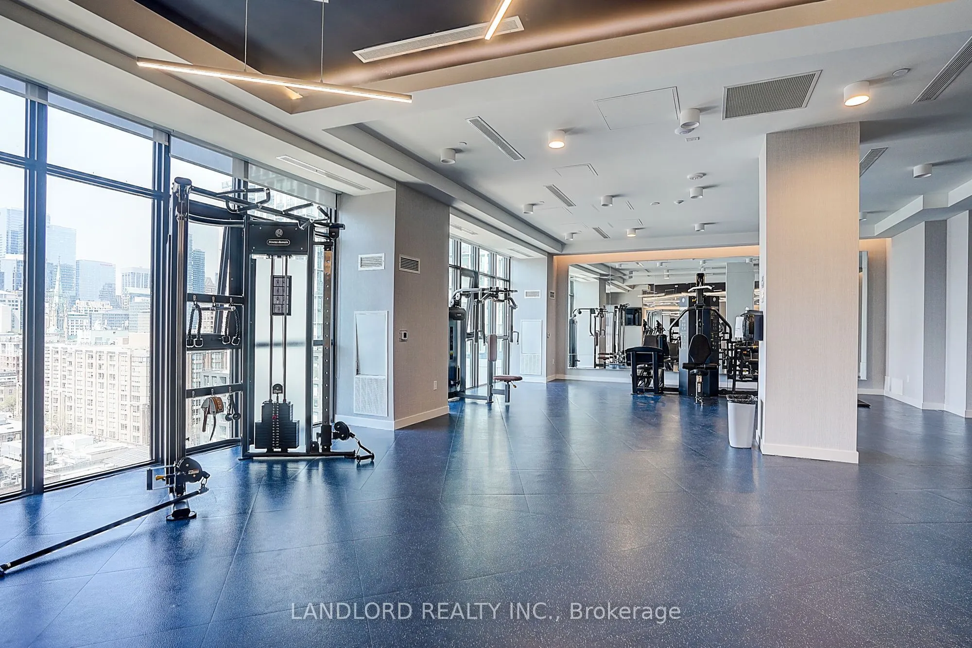 135 Lower Sherbourne Street, #676 W