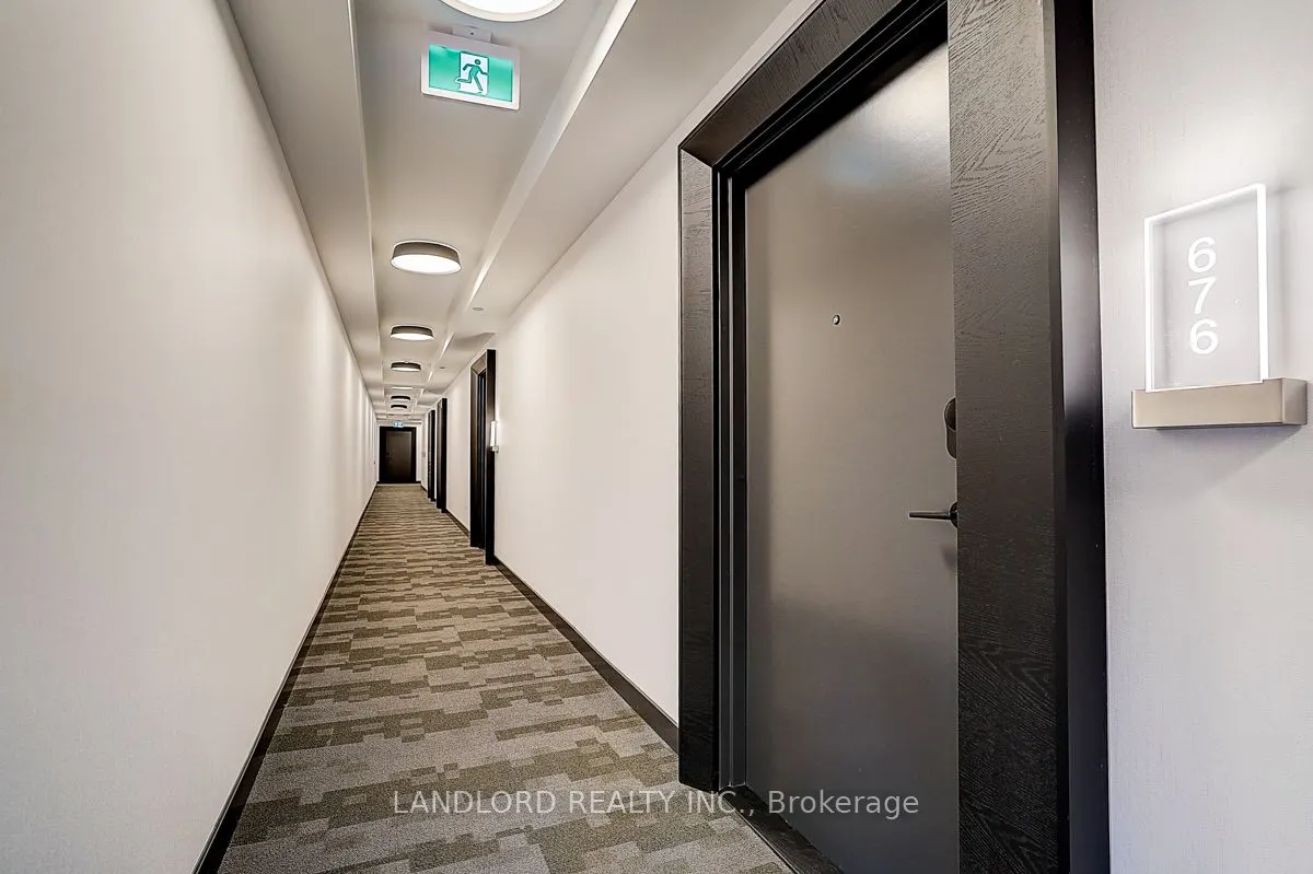 135 Lower Sherbourne Street, #676 W