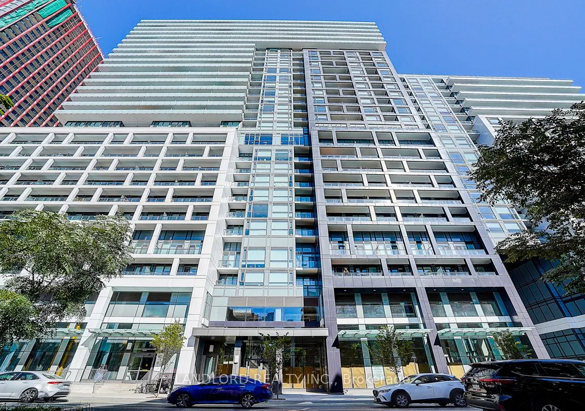 135 Lower Sherbourne Street, #676 W