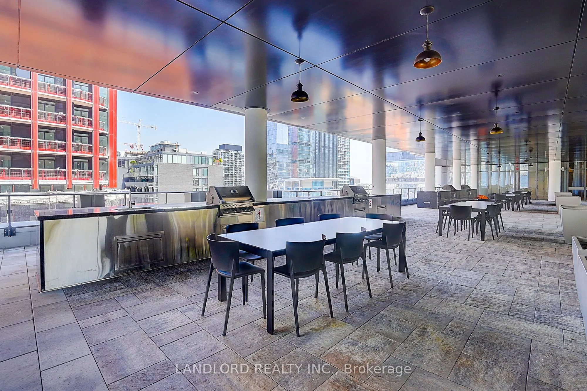 135 Lower Sherbourne Street, #676 W