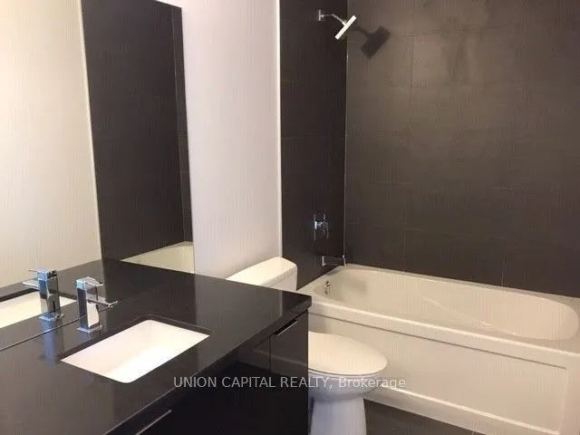 8 Eglinton Avenue E, #3109