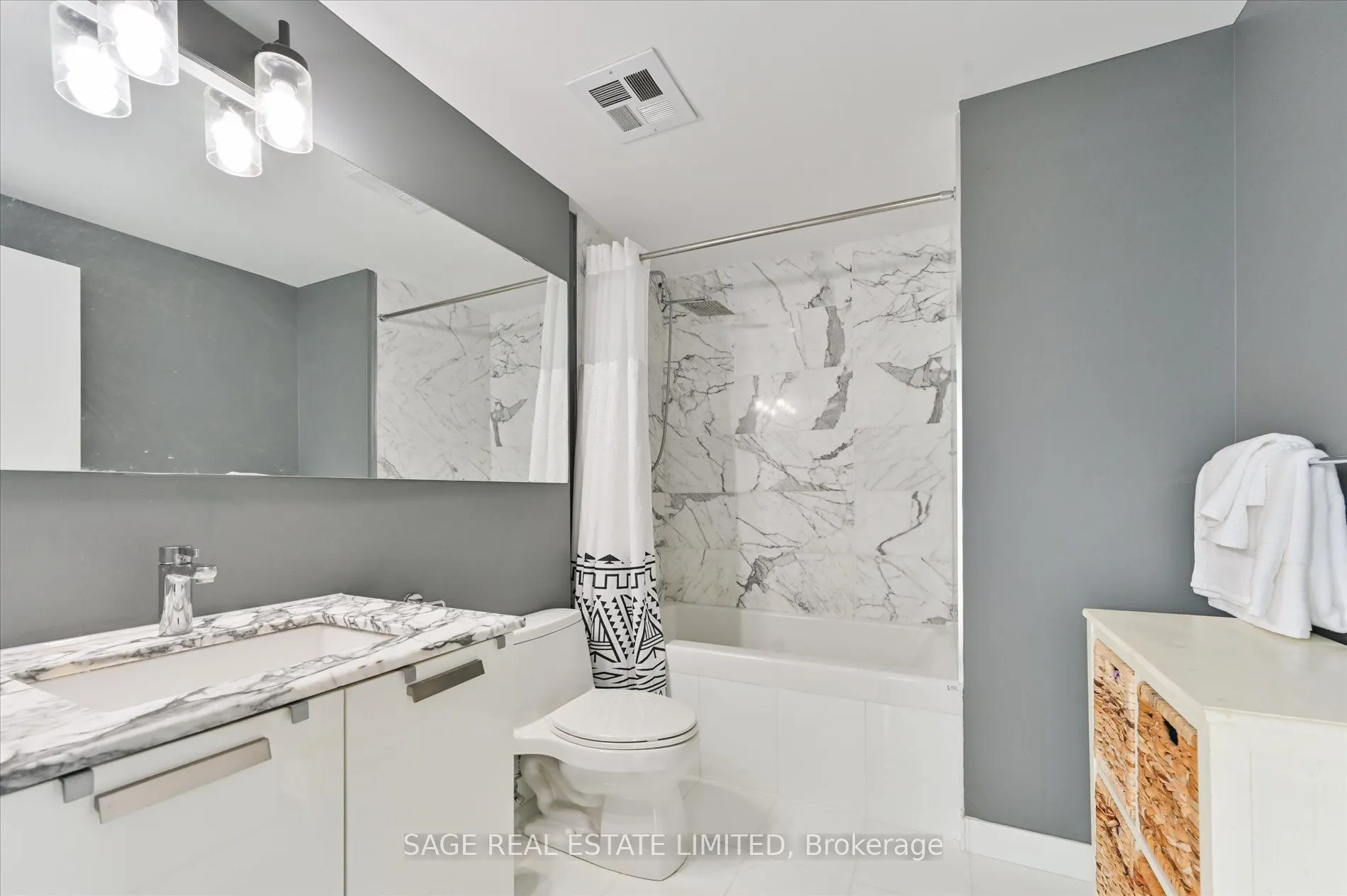 1815 Yonge Street, #507