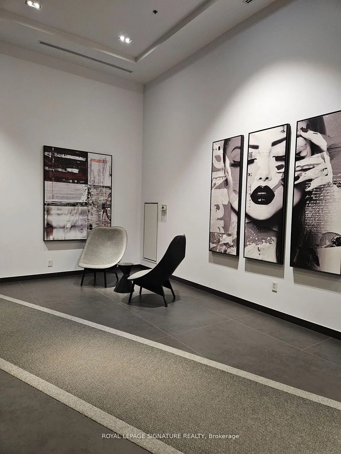 318 Richmond Street W, #1509