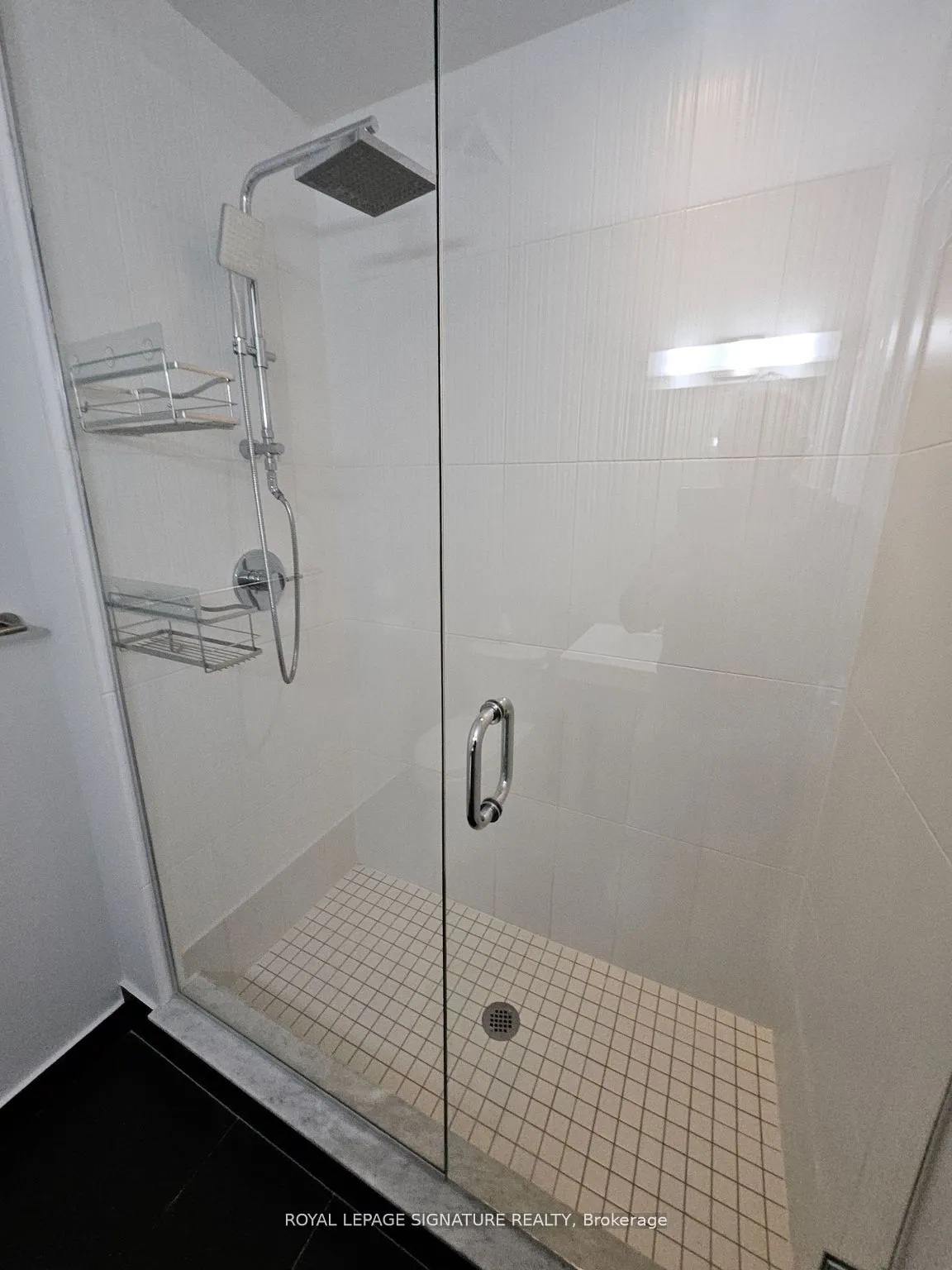 318 Richmond Street W, #1509