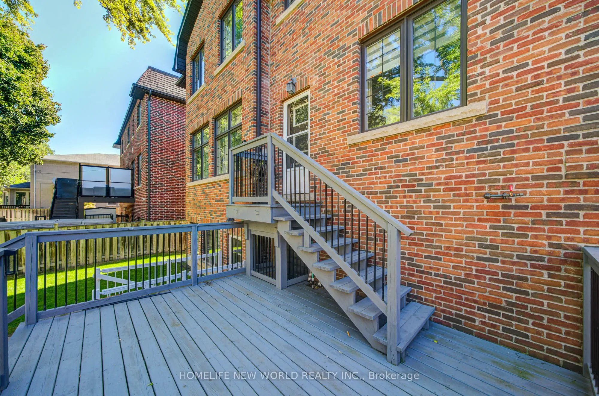 232 Princess Avenue