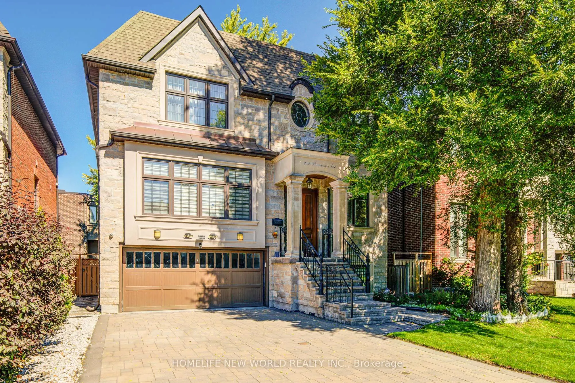 232 Princess Avenue