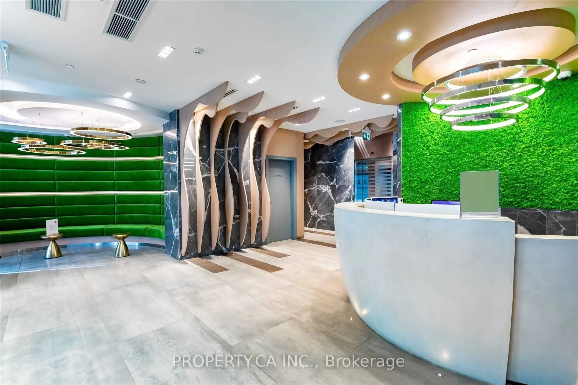 21 Carlton Street, #1307