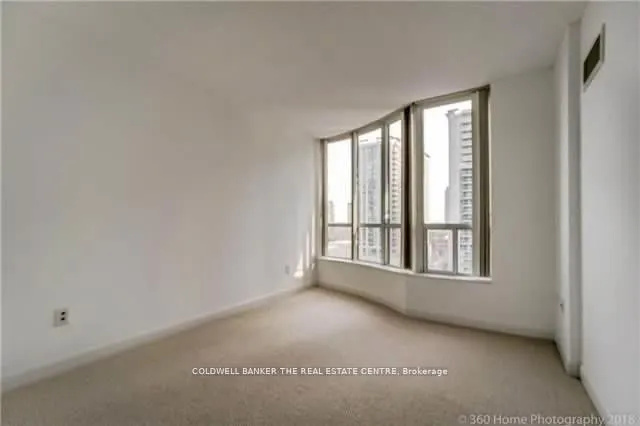 33 Sheppard Avenue E, #1003