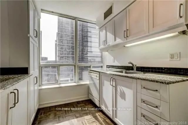 33 Sheppard Avenue E, #1003