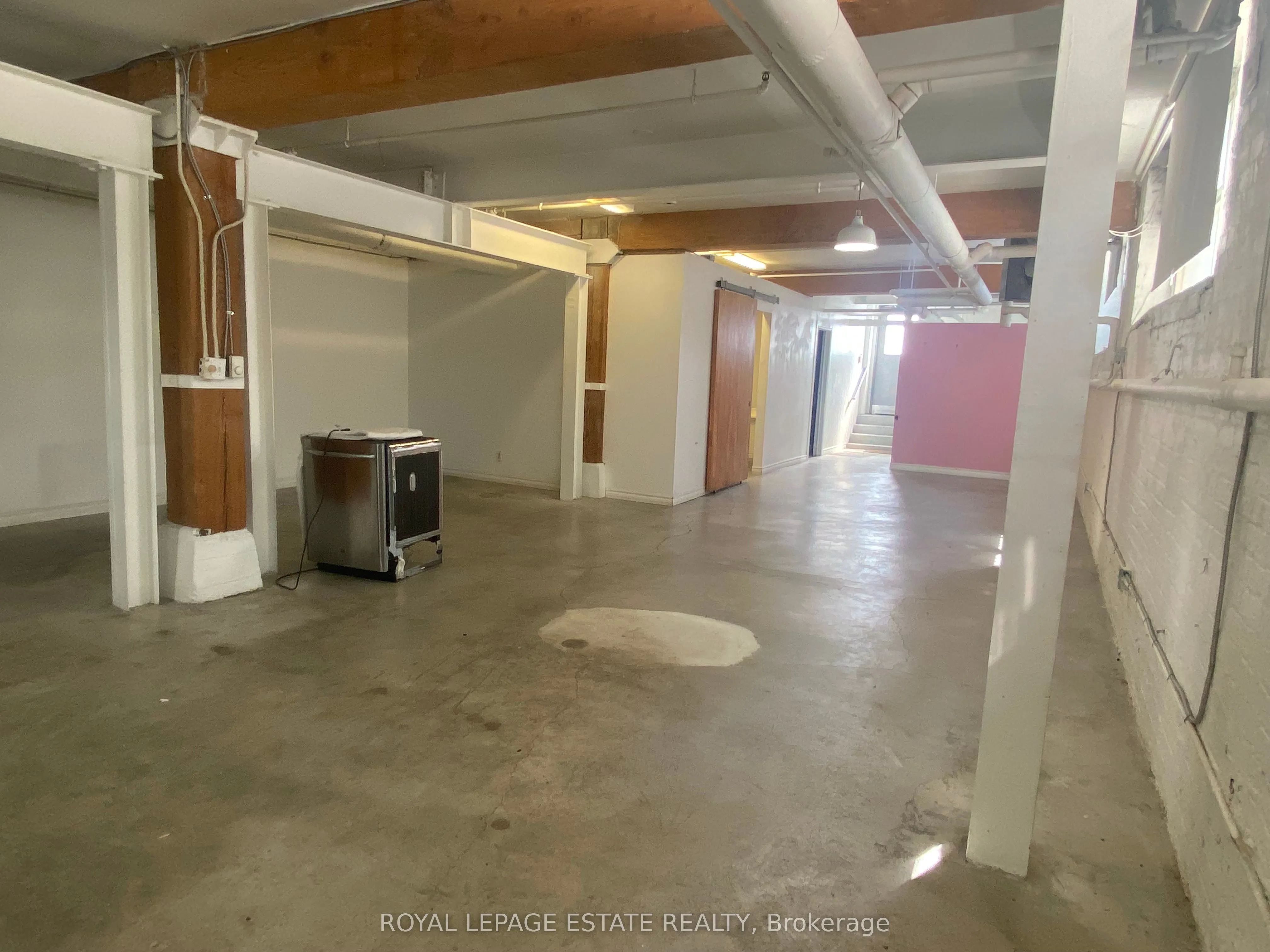 535 Queen Street E, #3