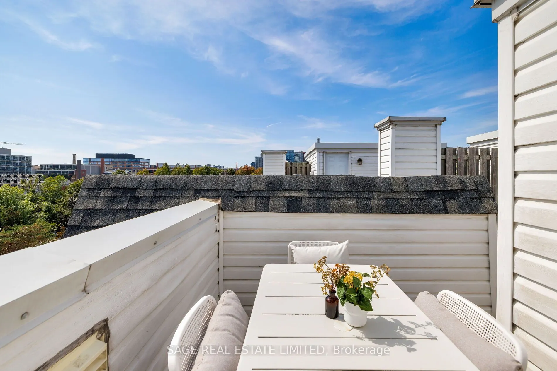 12 Sudbury Street, #811
