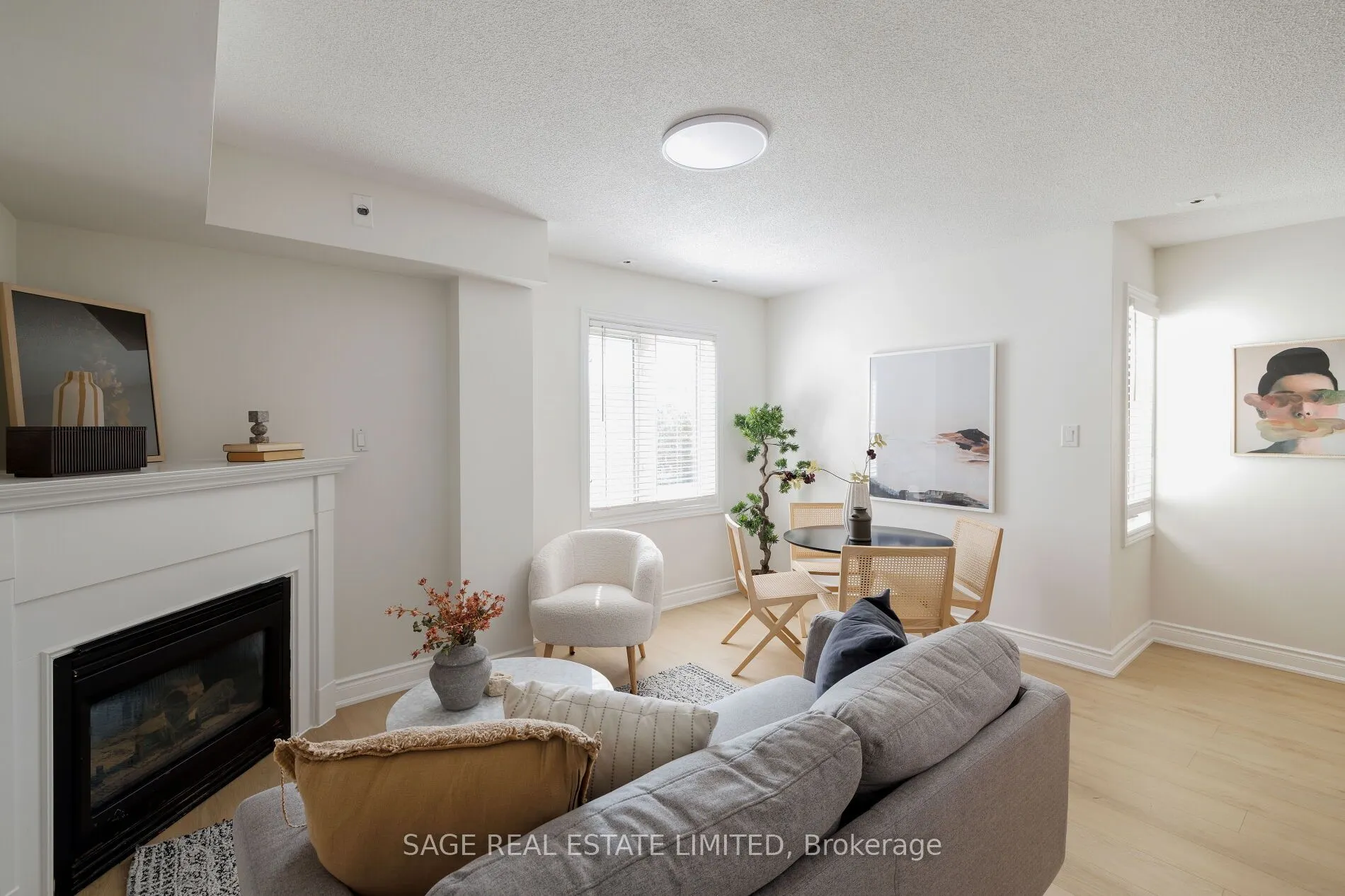 12 Sudbury Street, #811