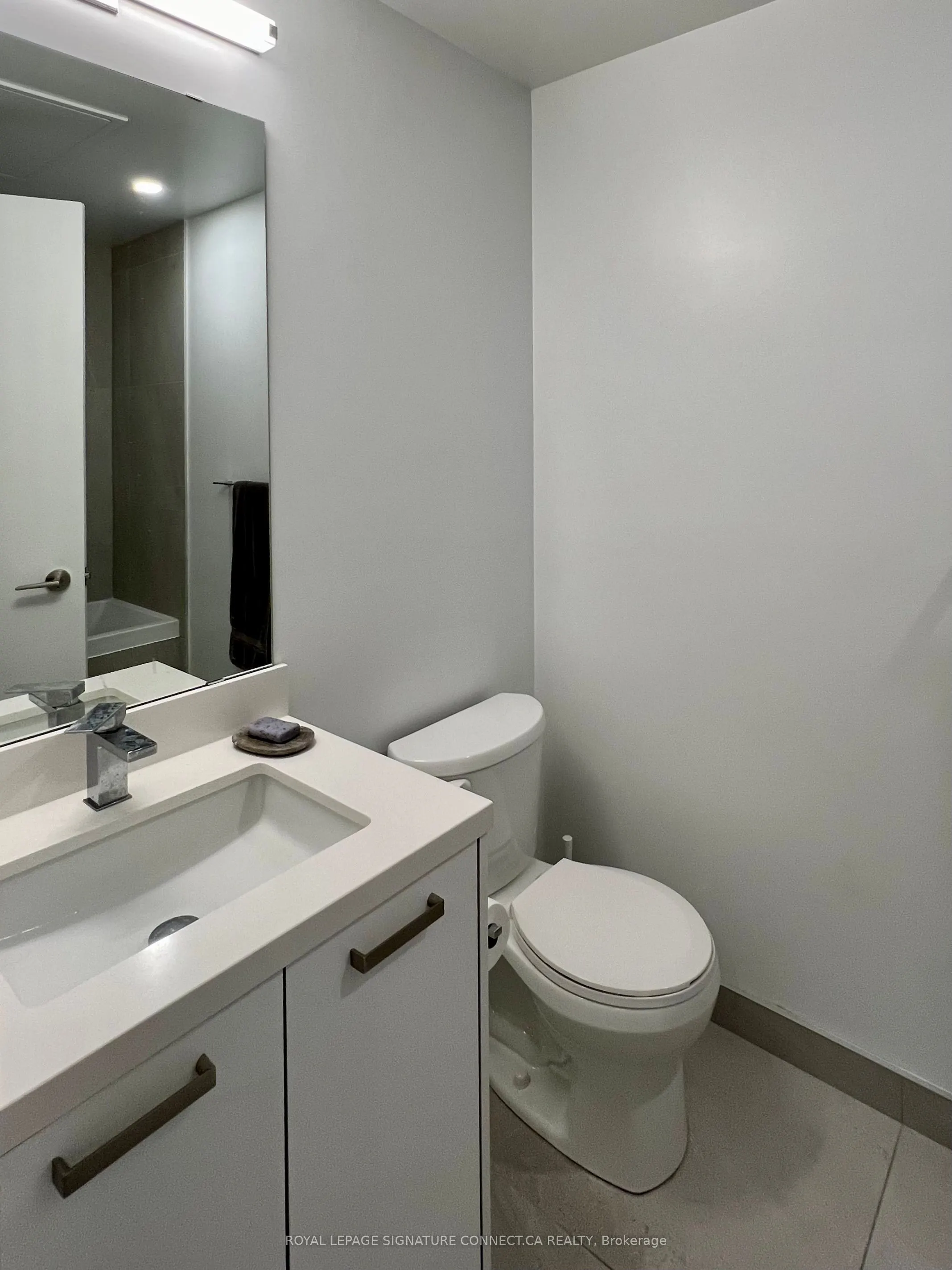 458 Richmond Street W, #1006