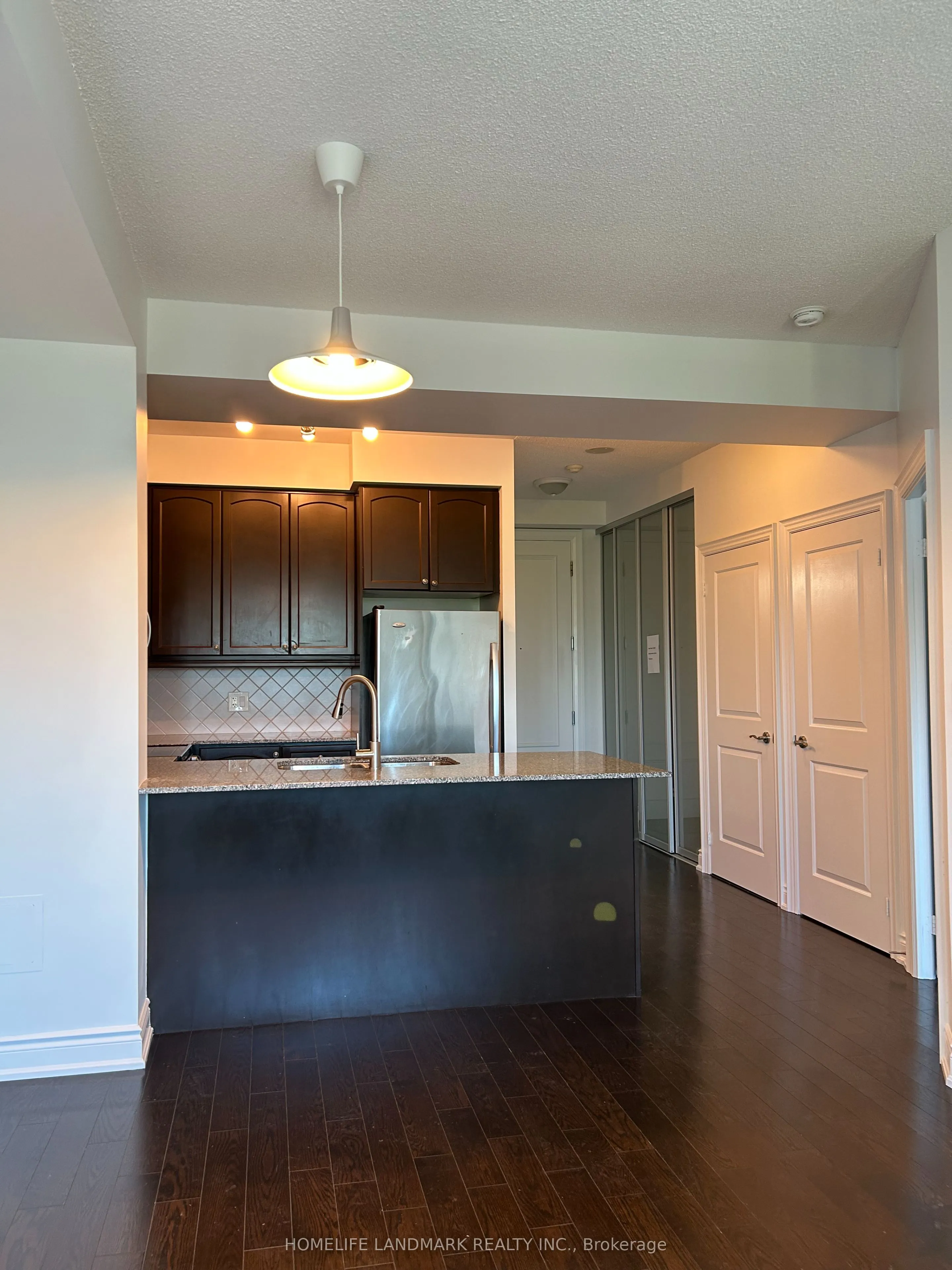 10 Bloorview Place, #710