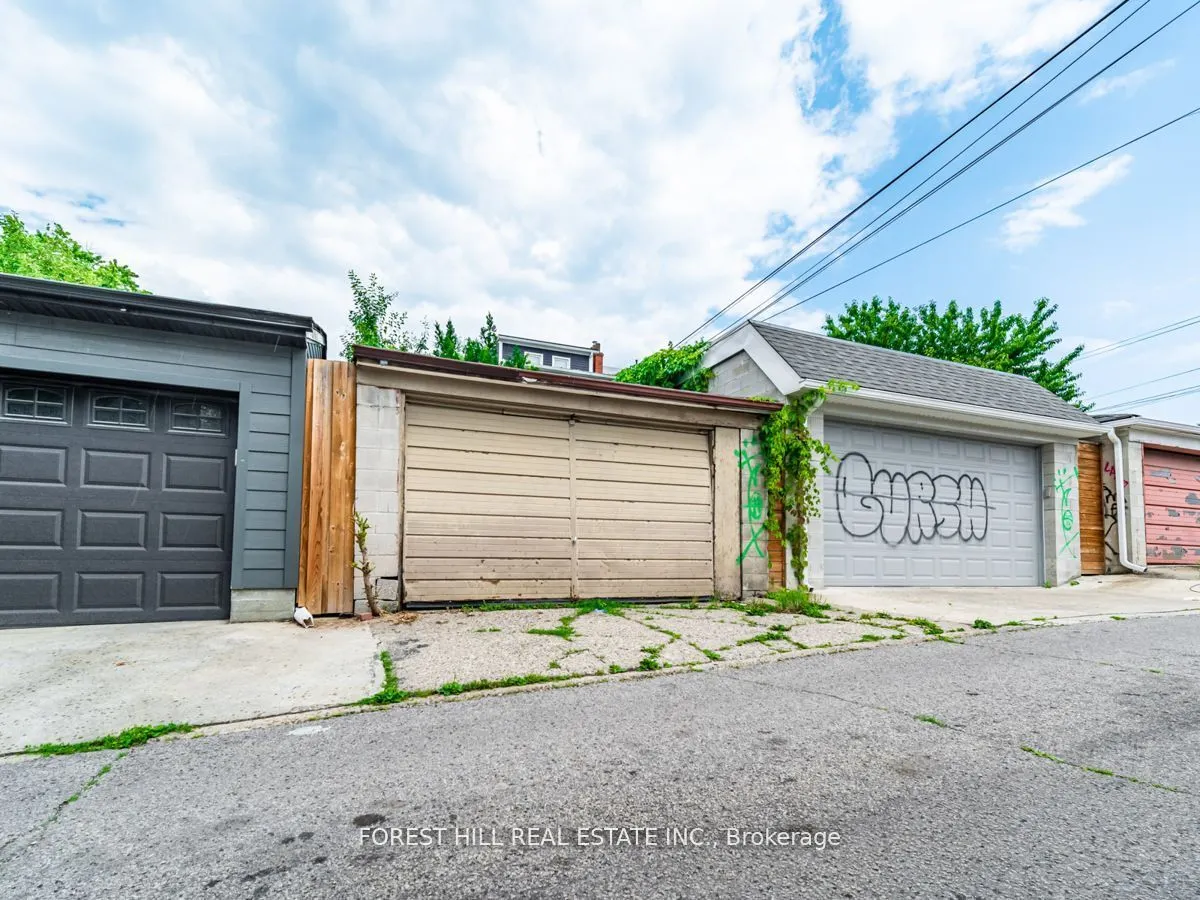 256 Beatrice Street