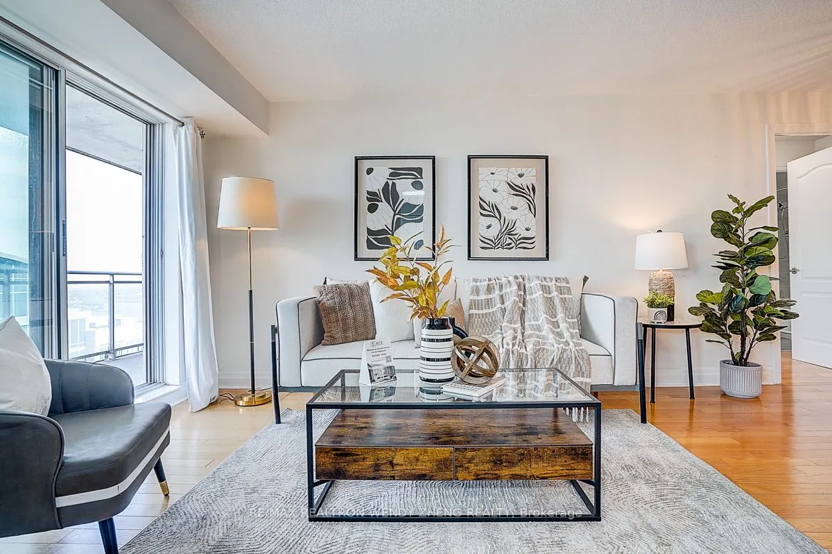 21 Hillcrest Avenue, #2702