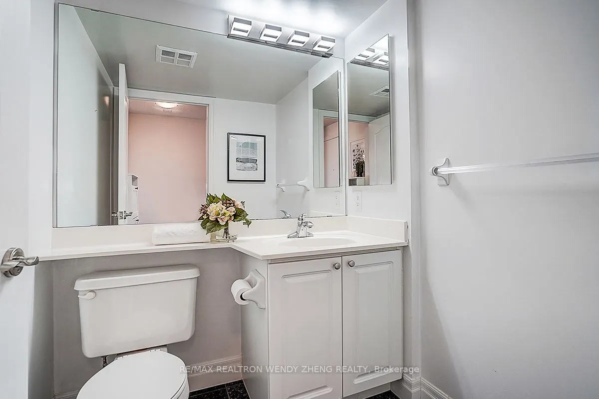 21 Hillcrest Avenue, #2702