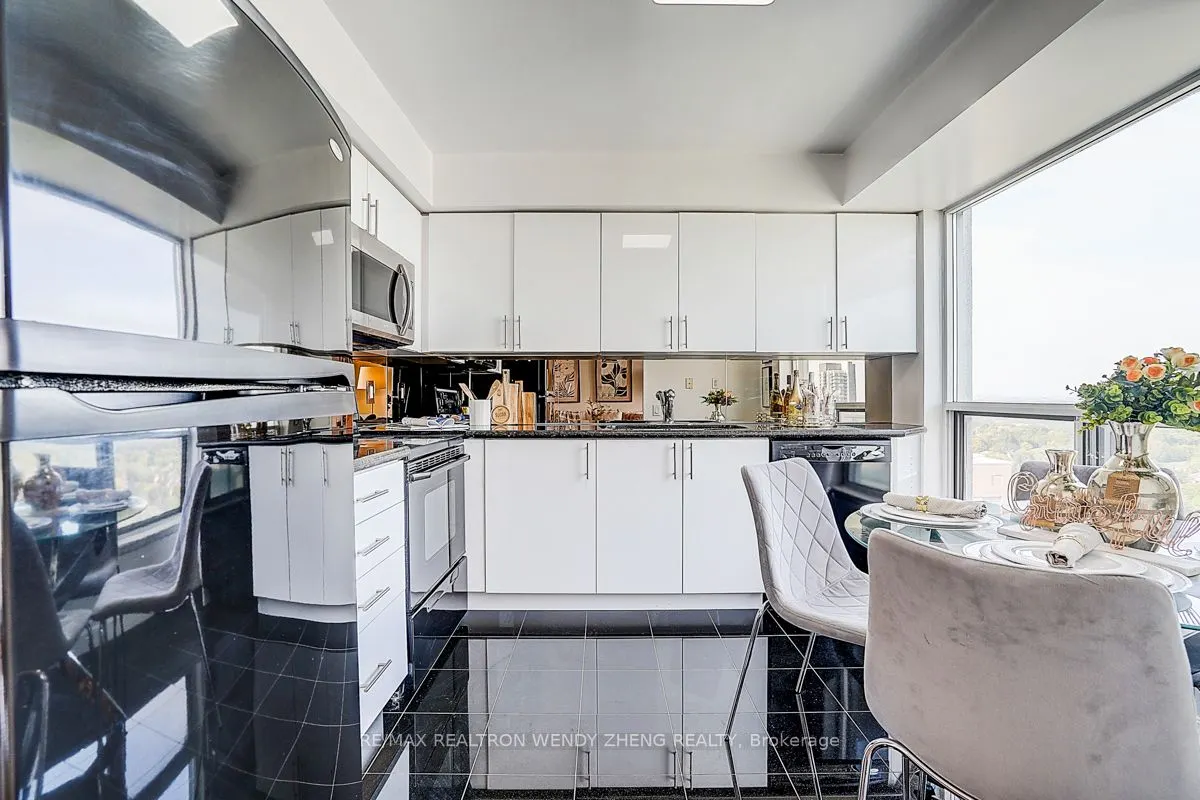 21 Hillcrest Avenue, #2702