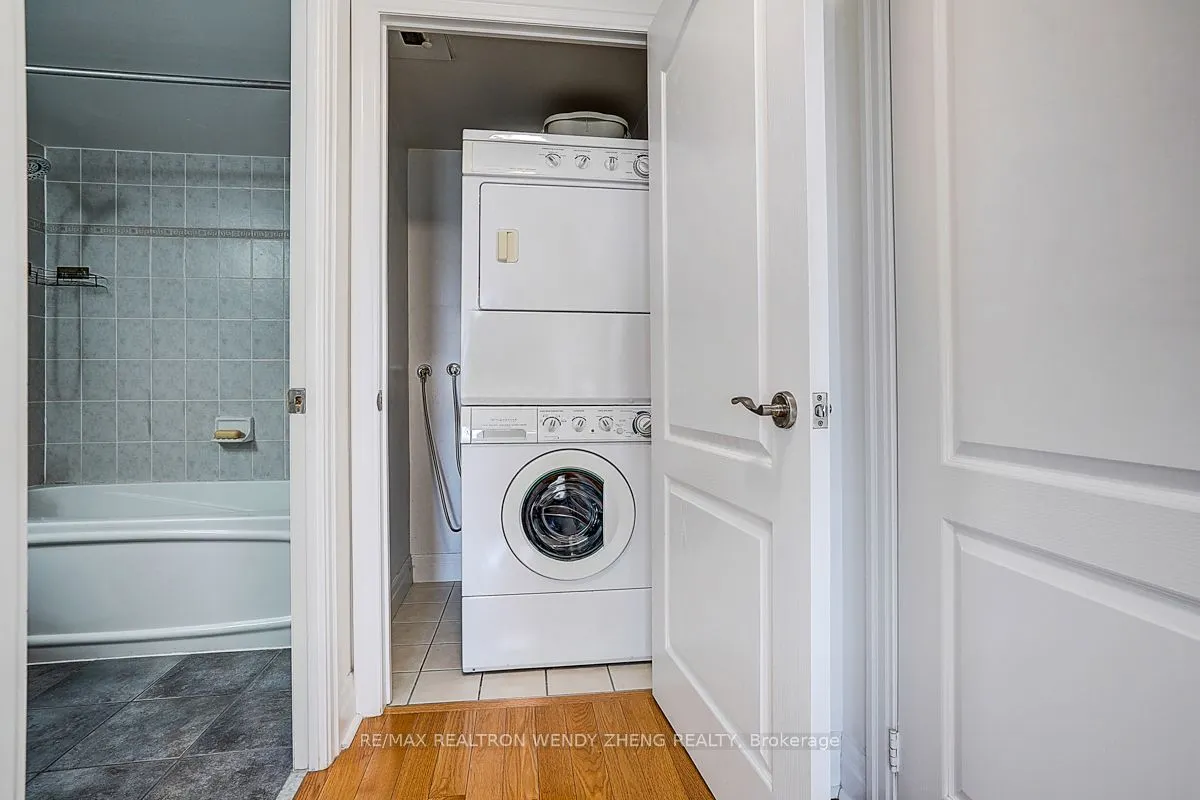 21 Hillcrest Avenue, #2702