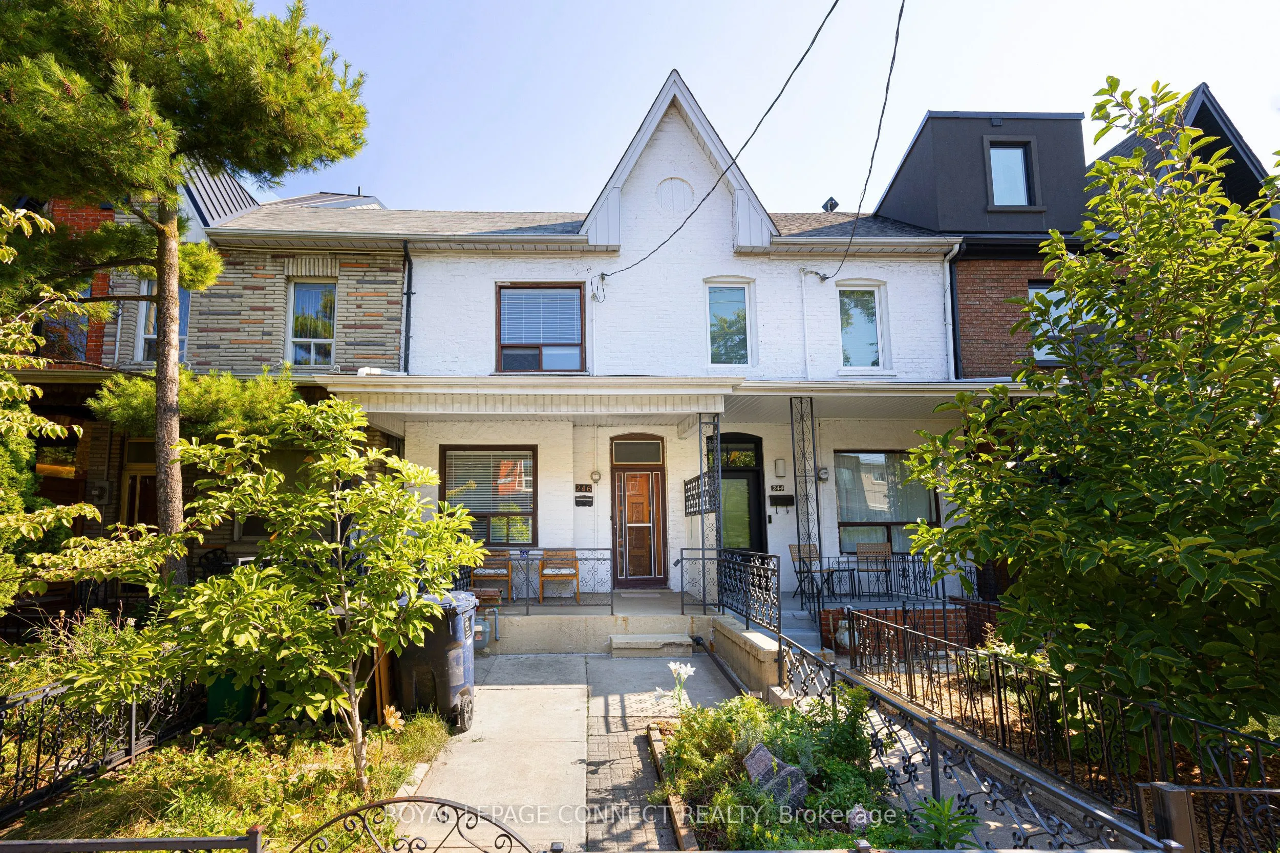 246 Niagara Street, #Upper