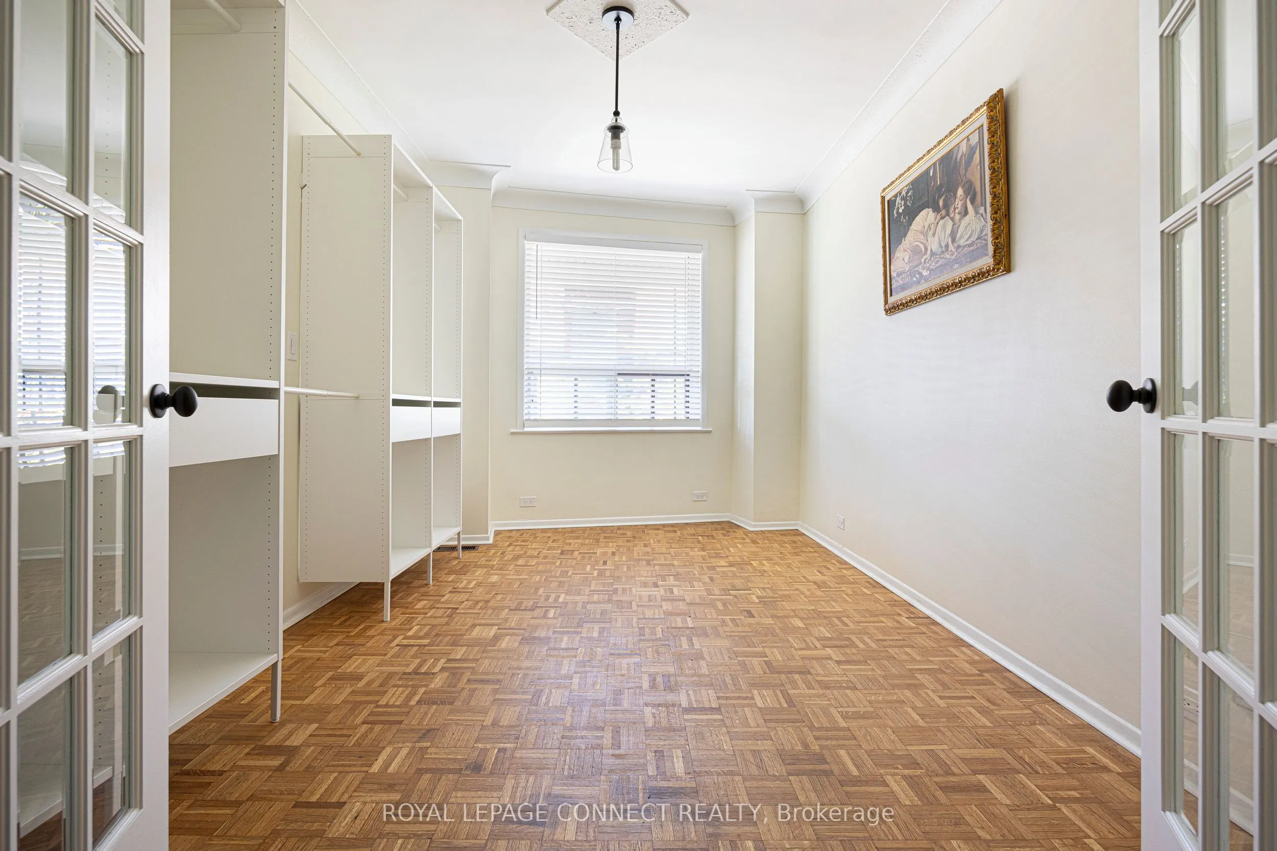 246 Niagara Street, #Main