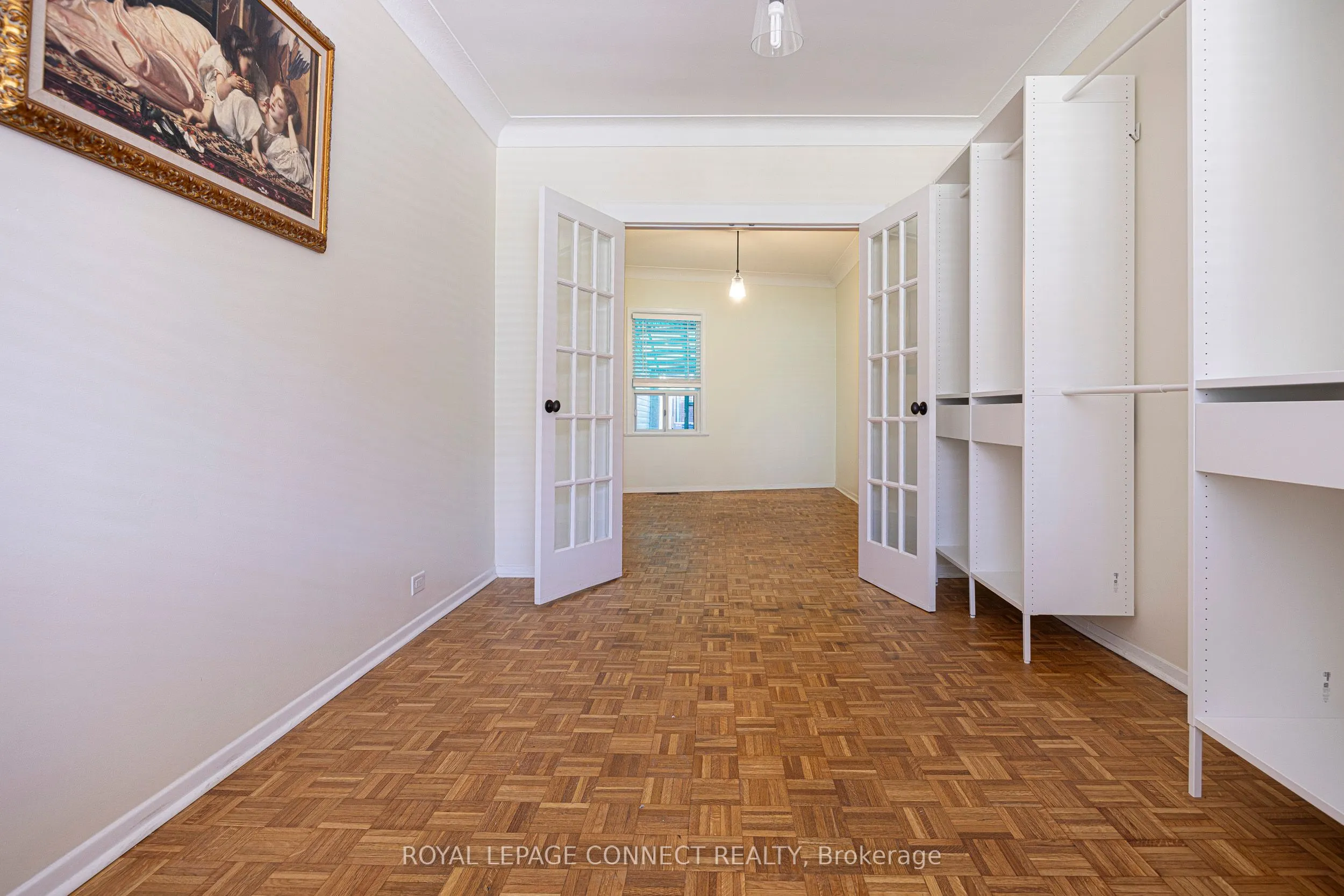 246 Niagara Street, #Main