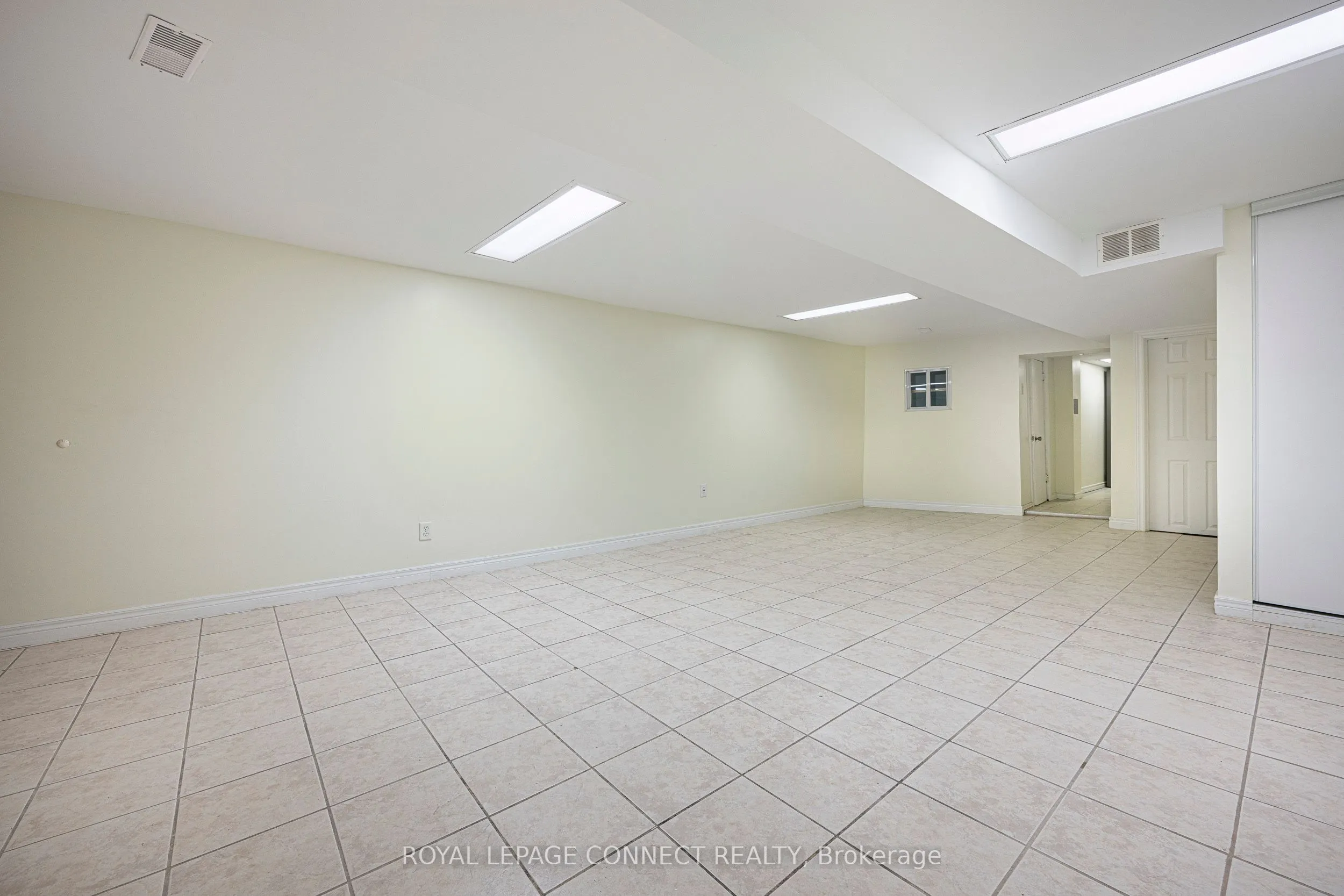 246 Niagara Street, #Lower
