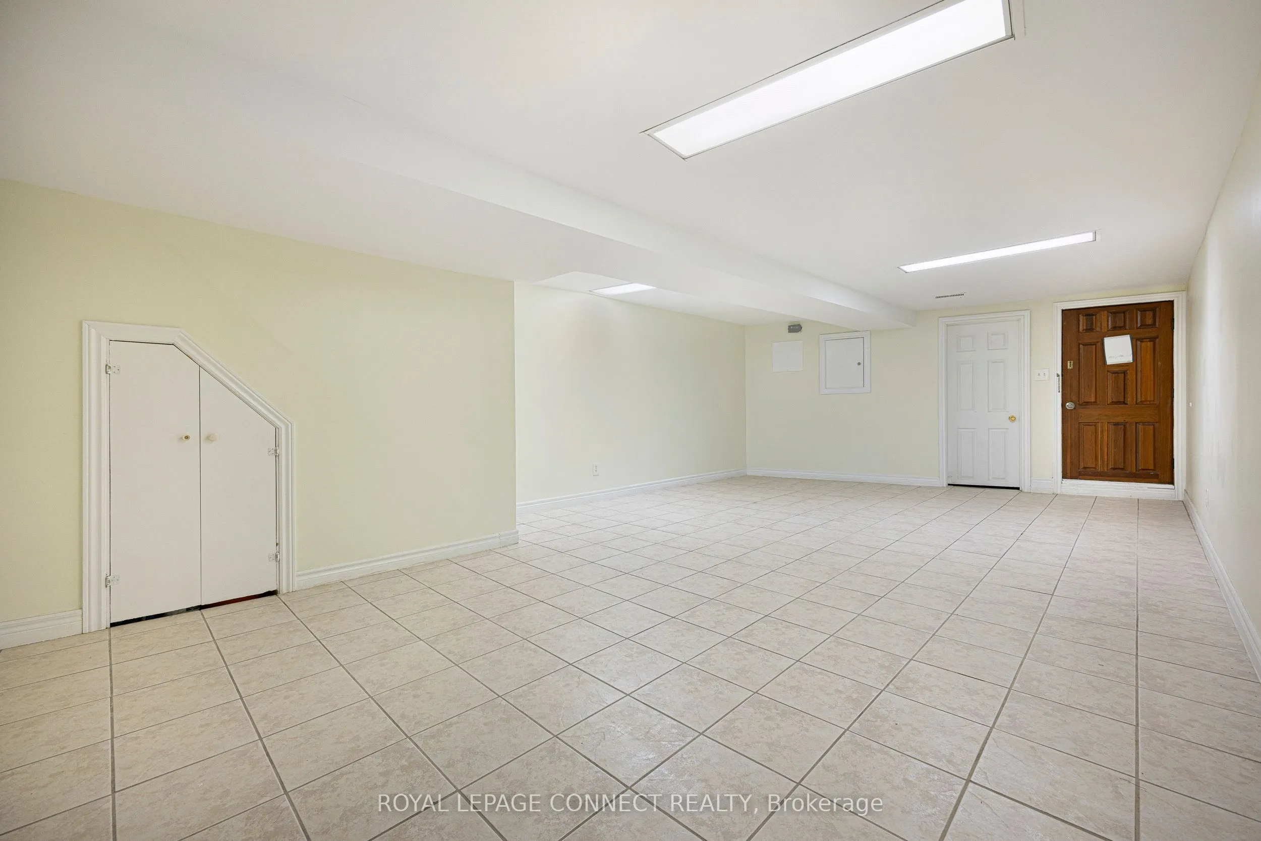 246 Niagara Street, #Lower