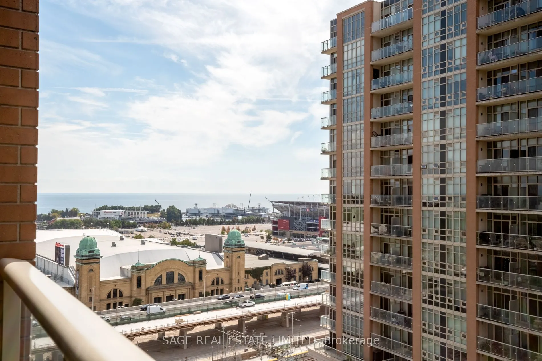 75 East Liberty Street, #1711