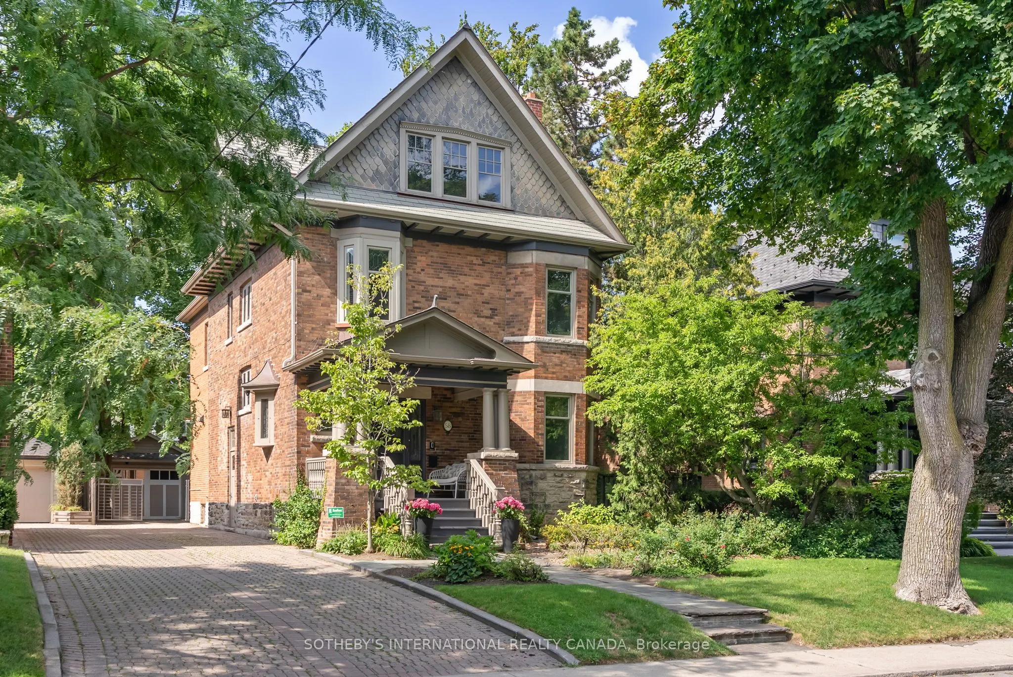 58 Lytton Boulevard