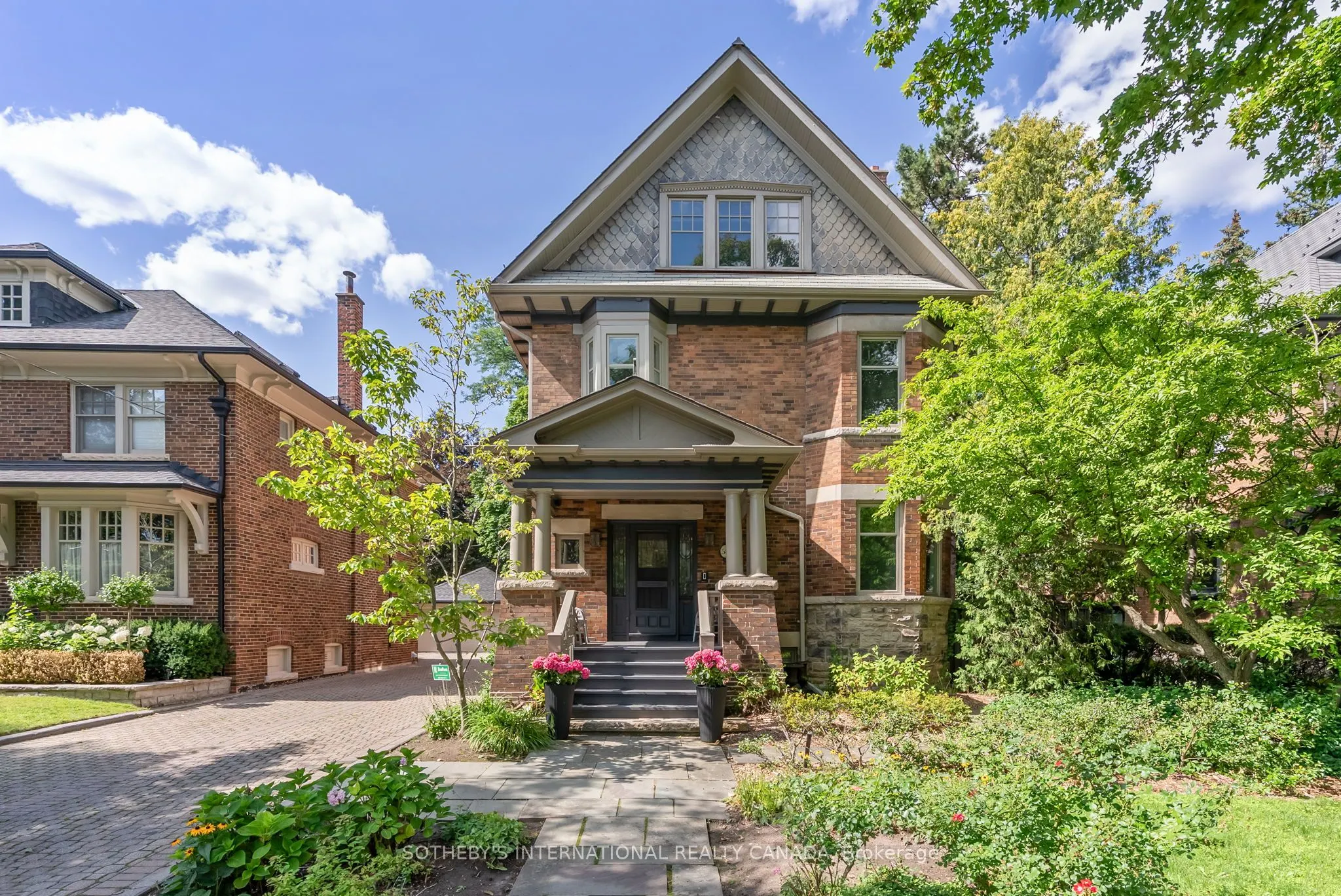 58 Lytton Boulevard