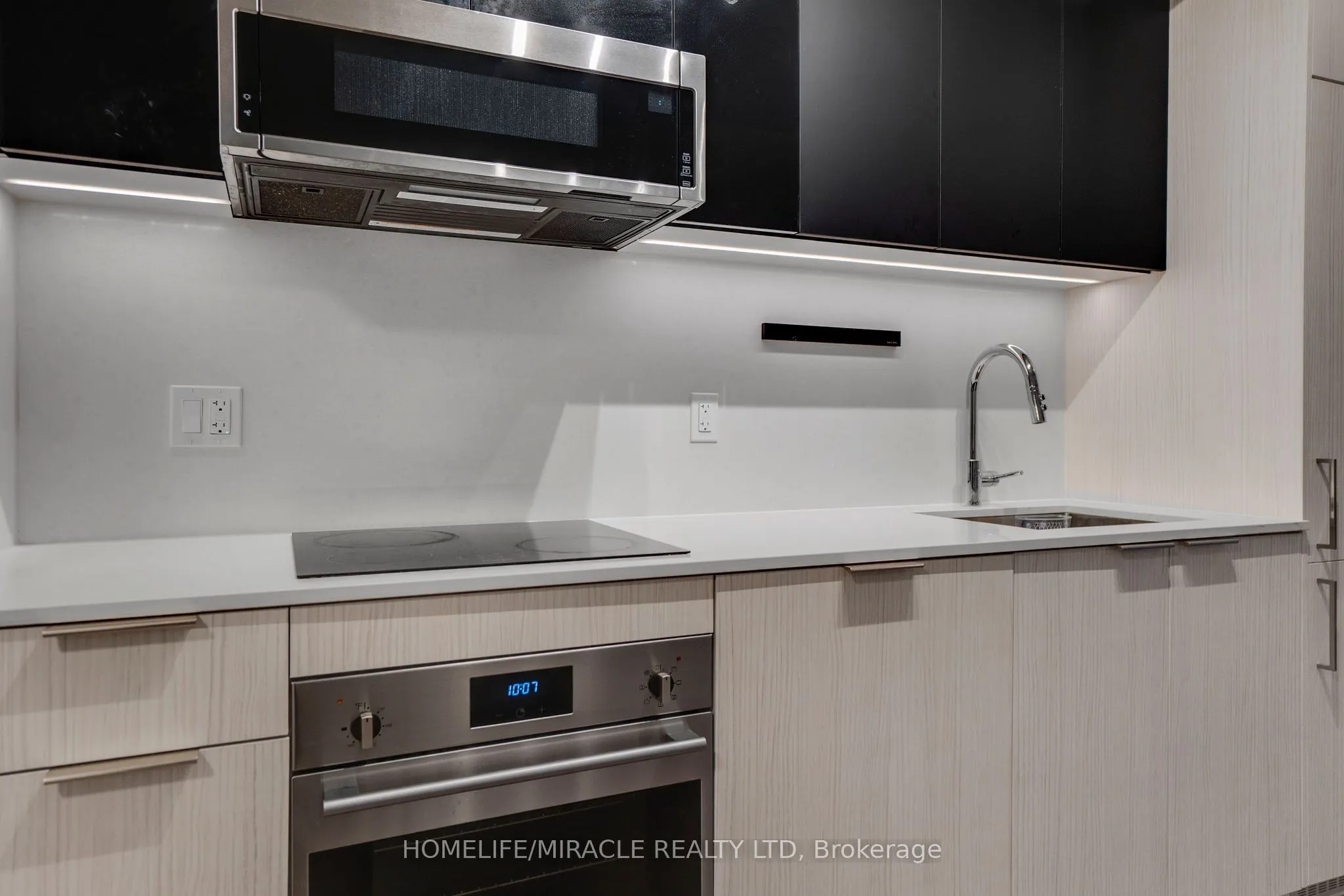 308 Jarvis Street, #421
