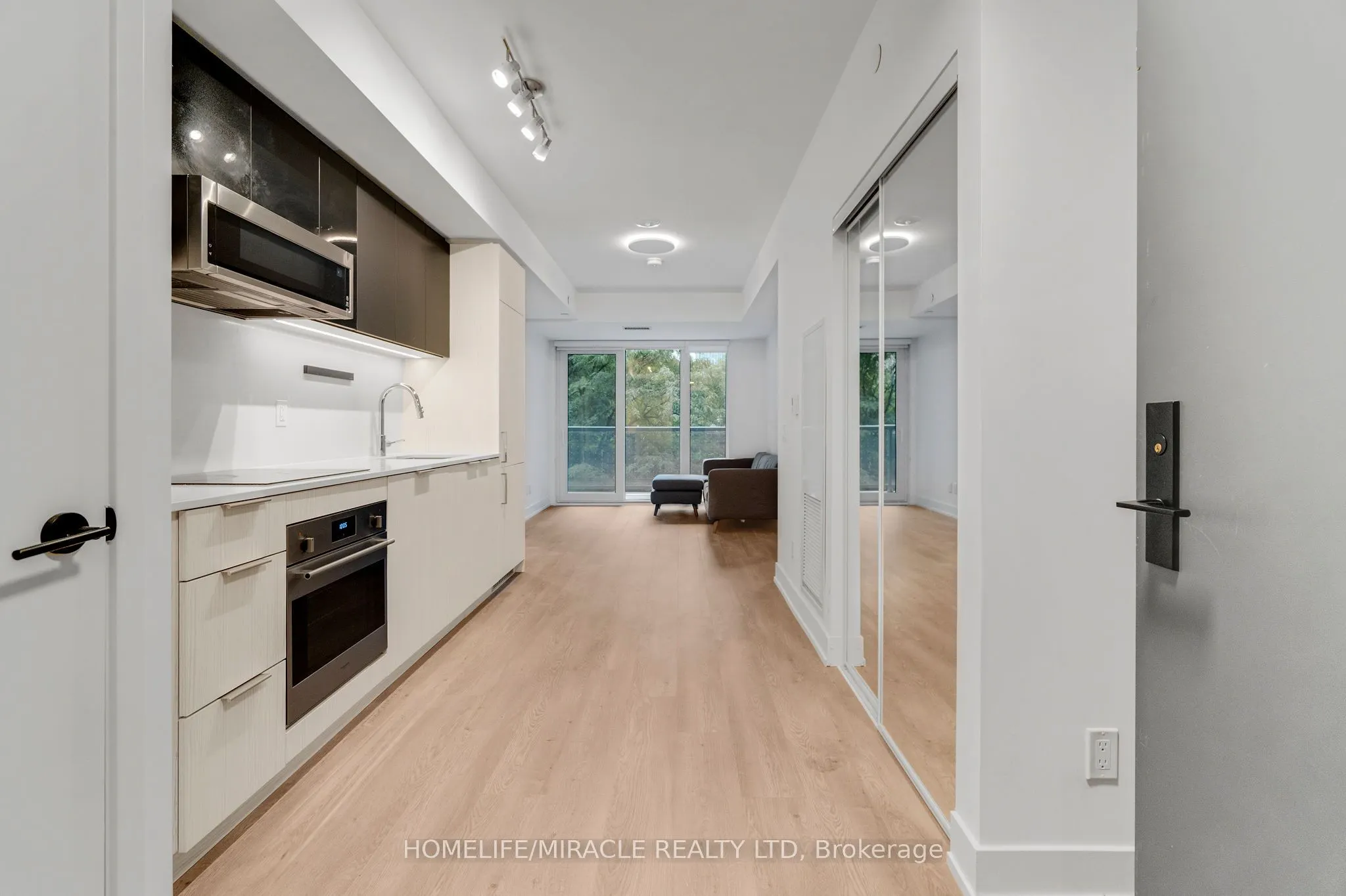 308 Jarvis Street, #421