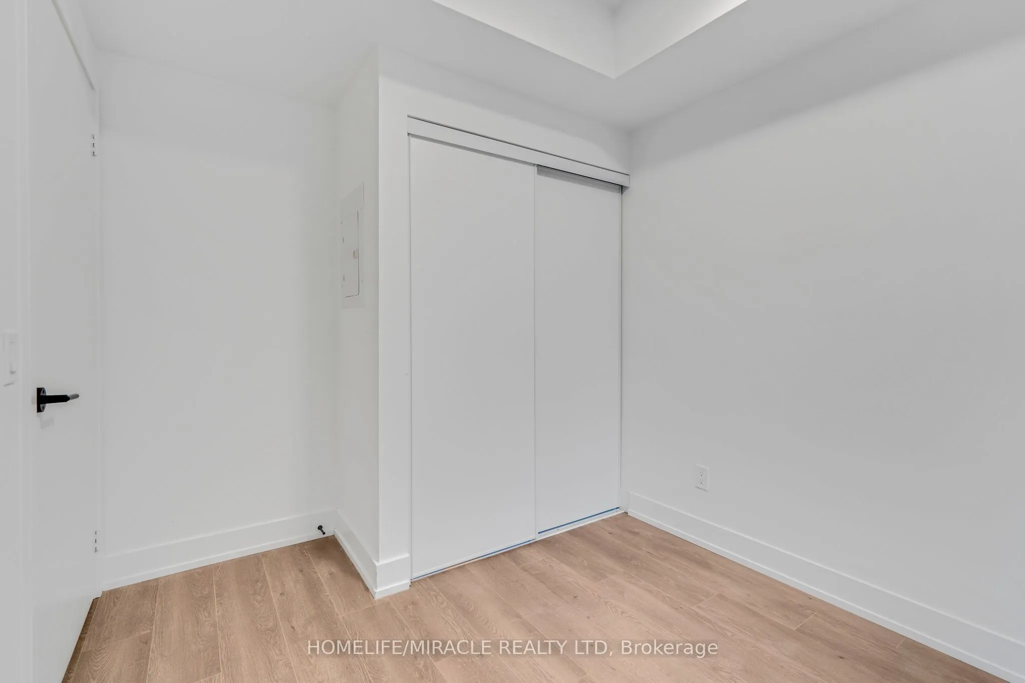 308 Jarvis Street, #421