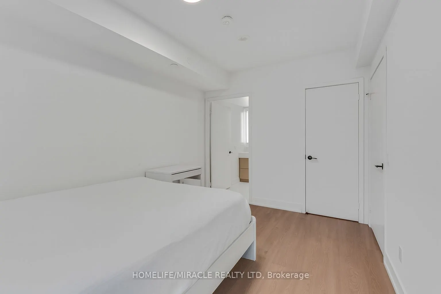 308 Jarvis Street, #421