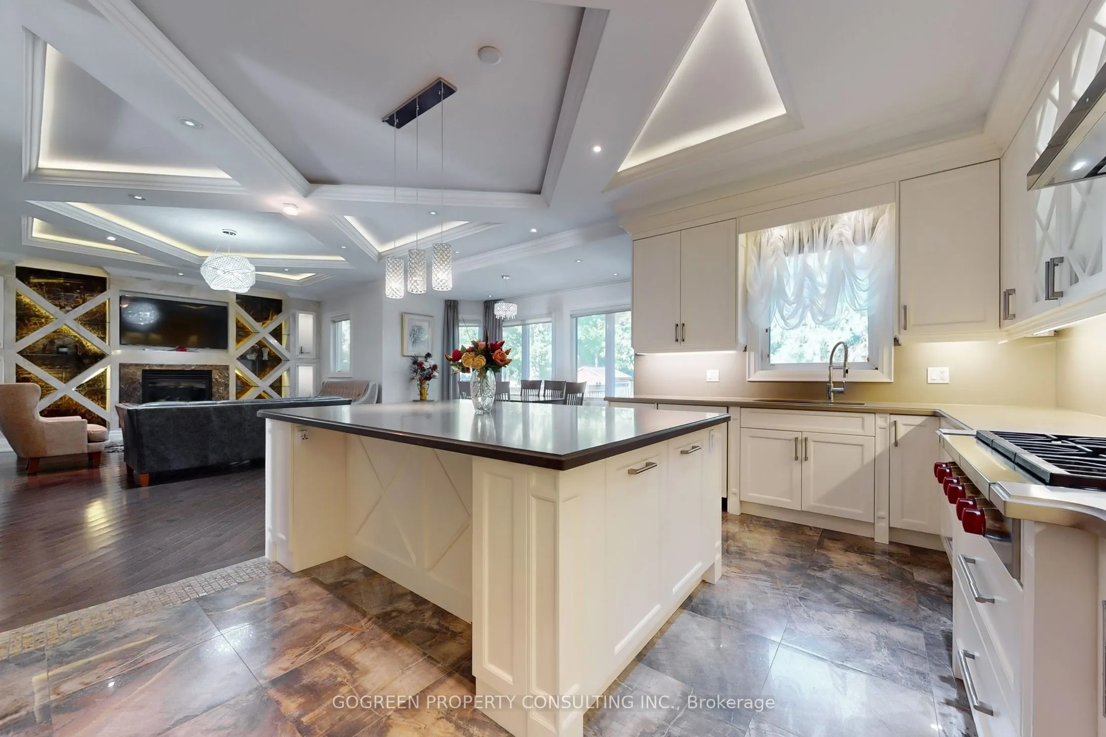 11 Elmview Avenue