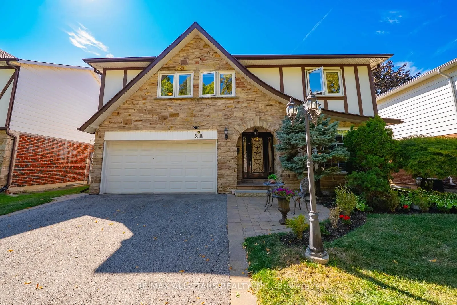 28 Cobblestone Drive