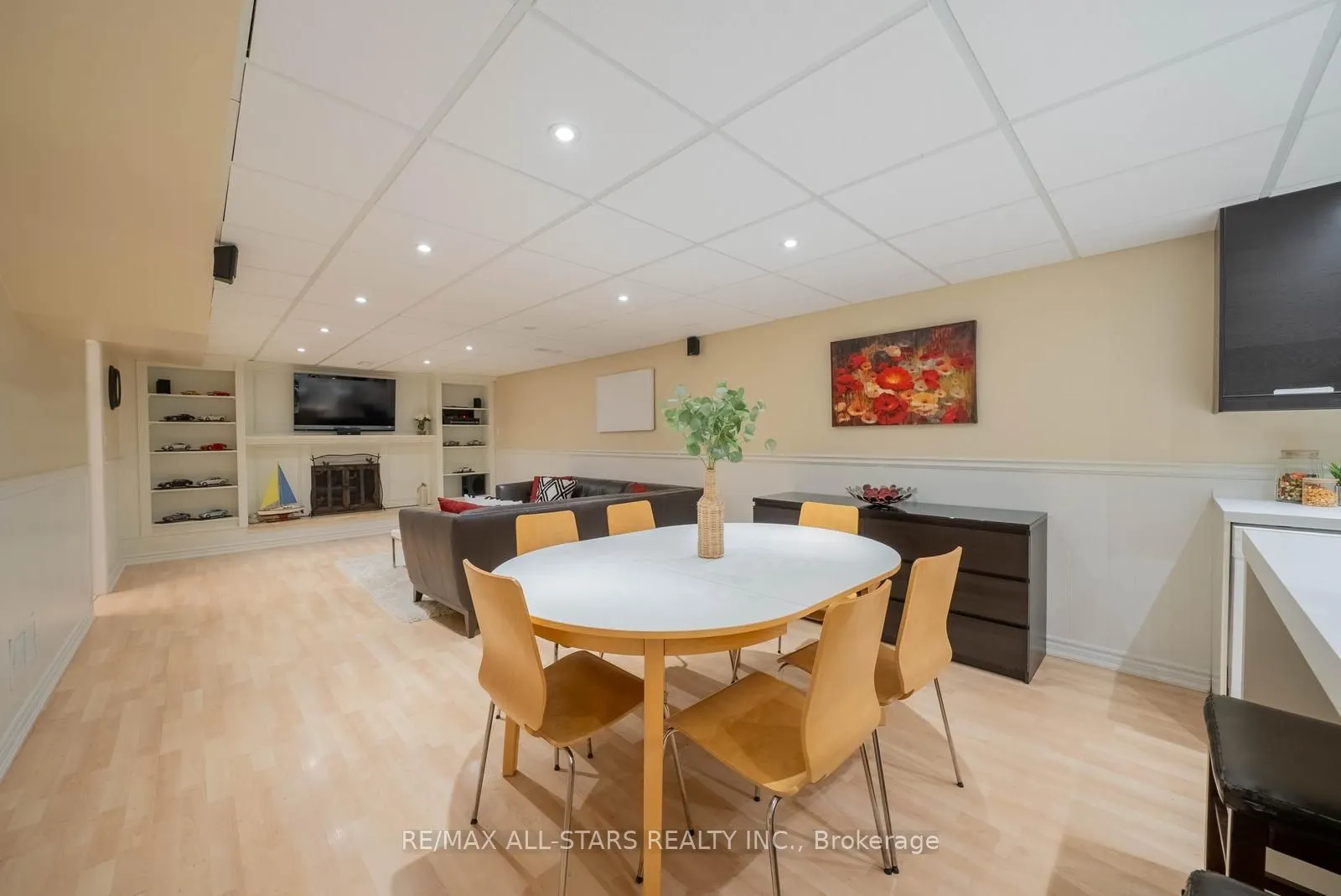 28 Cobblestone Drive