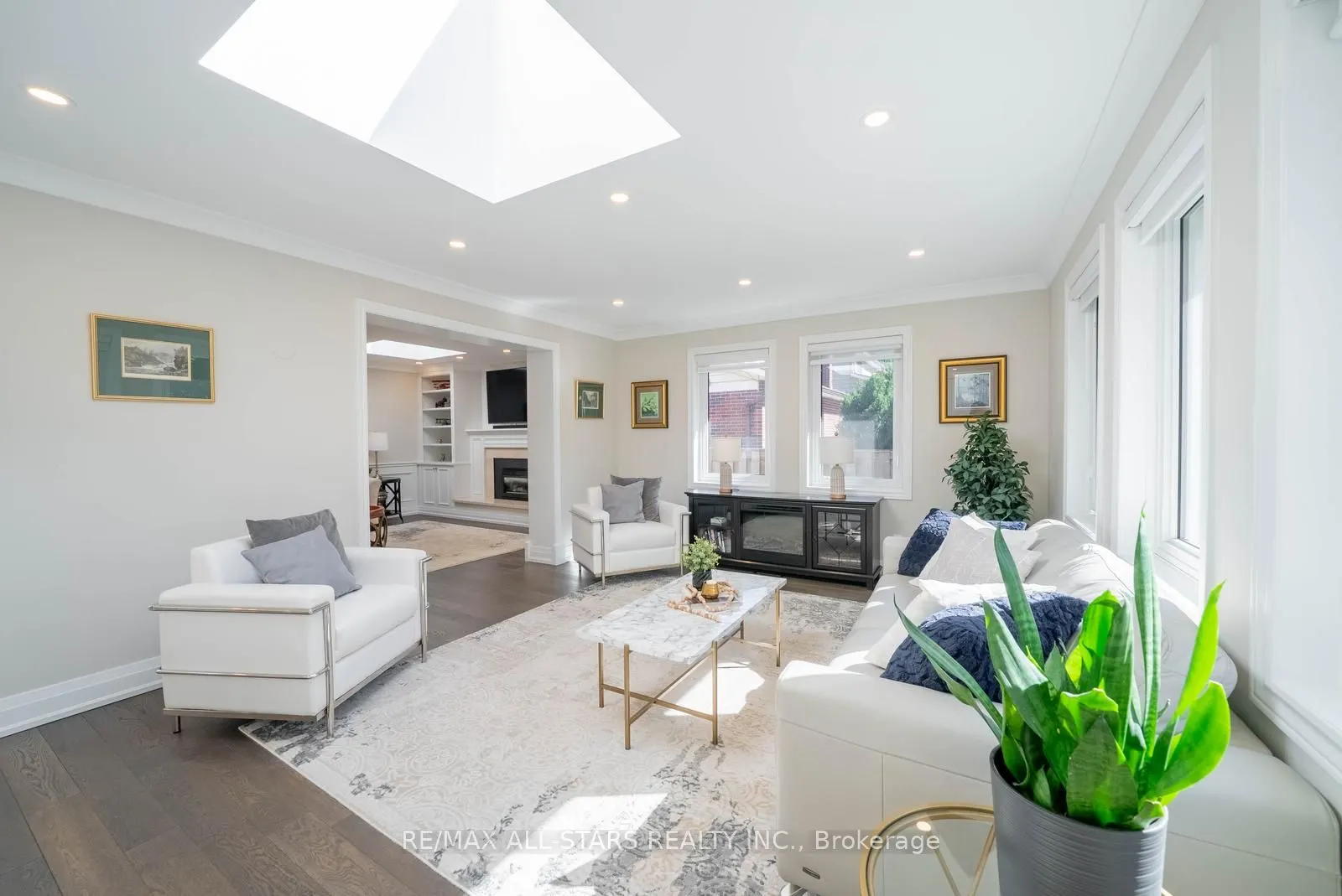 28 Cobblestone Drive