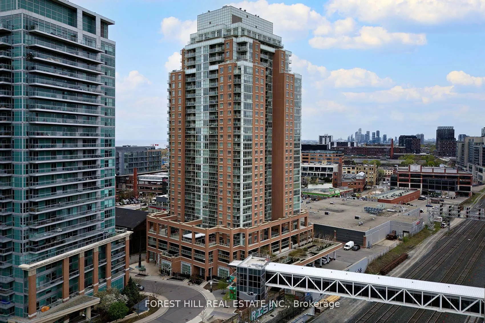 125 Western Battery Road, #303
