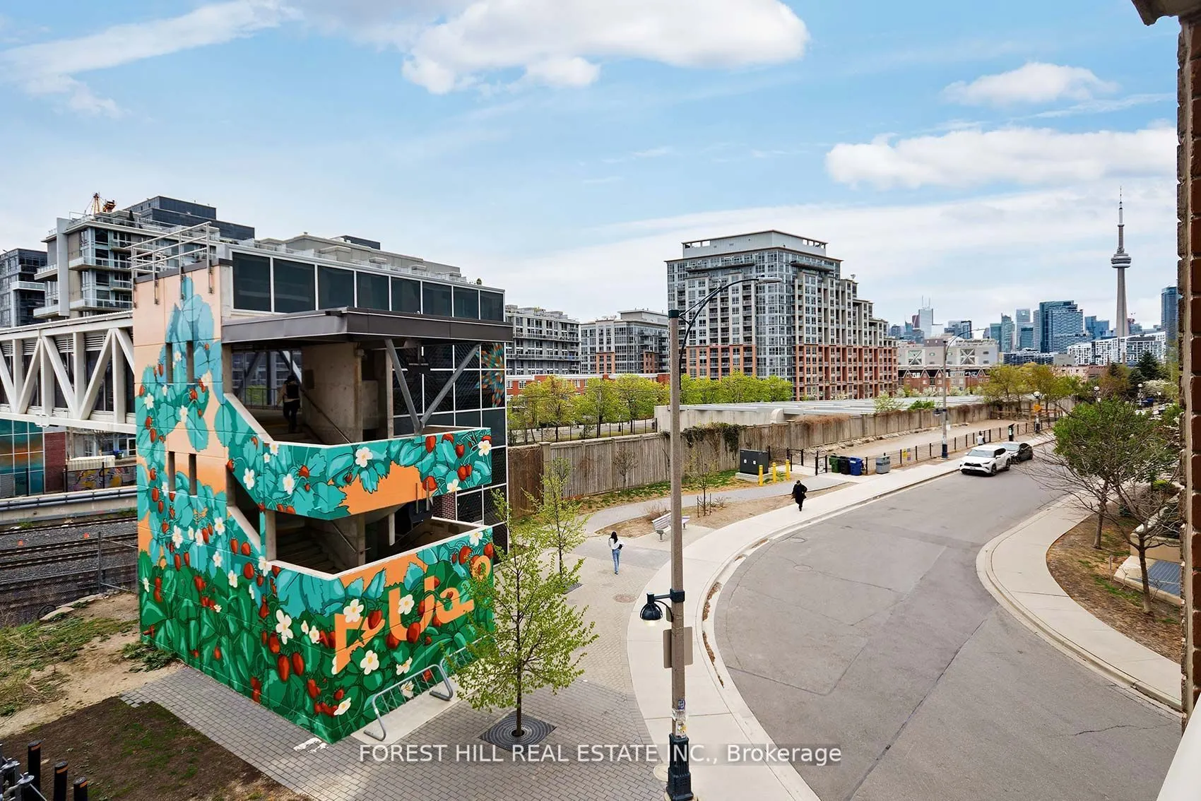 125 Western Battery Road, #303