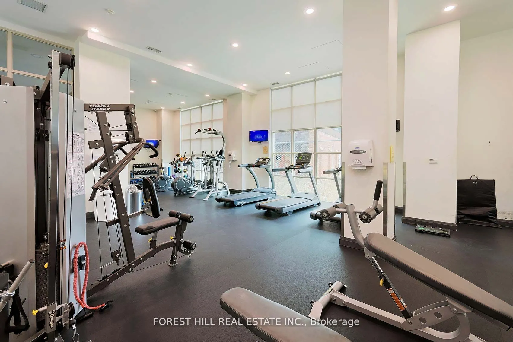 125 Western Battery Road, #303