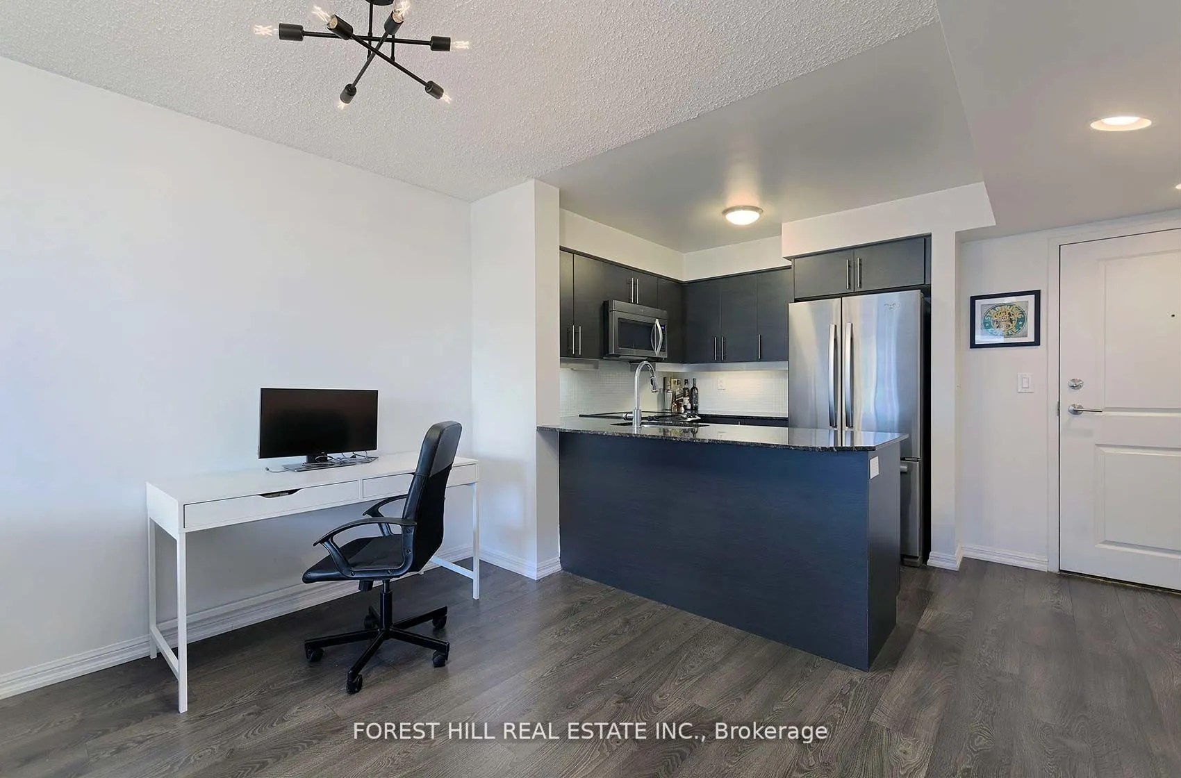 125 Western Battery Road, #303