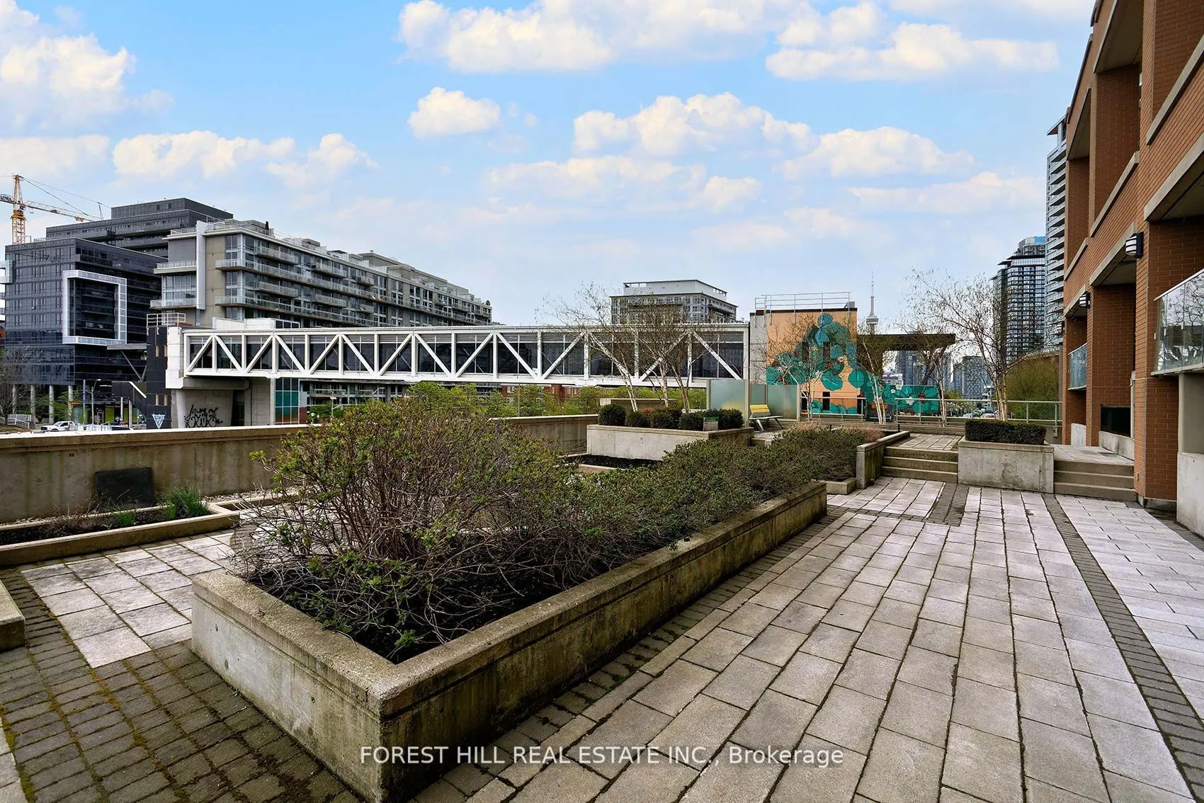 125 Western Battery Road, #303