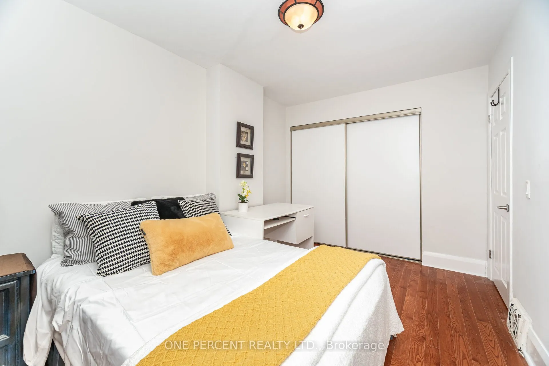 226 Broadway Avenue