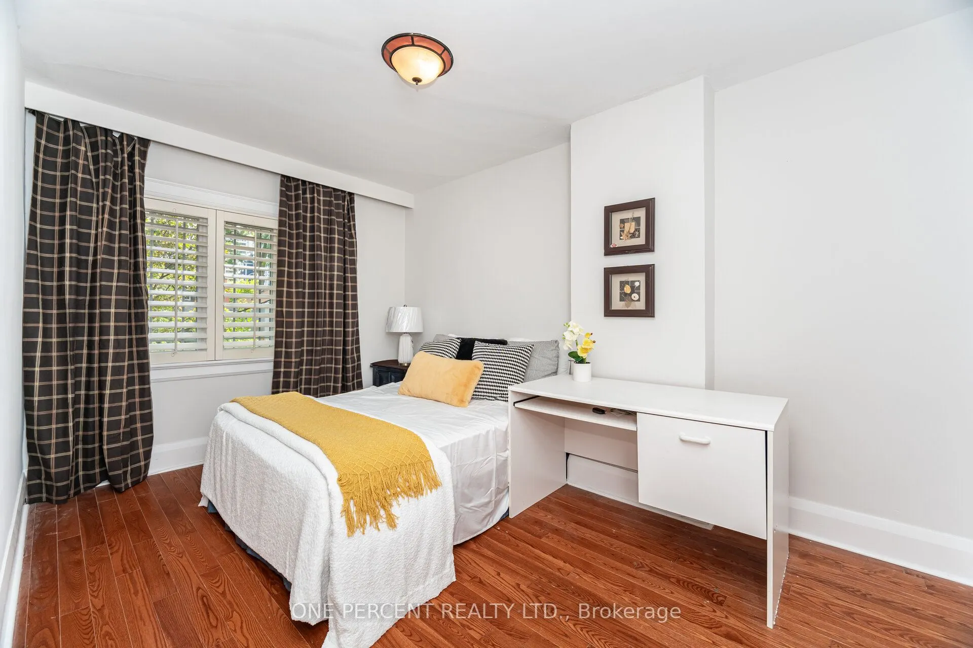 226 Broadway Avenue