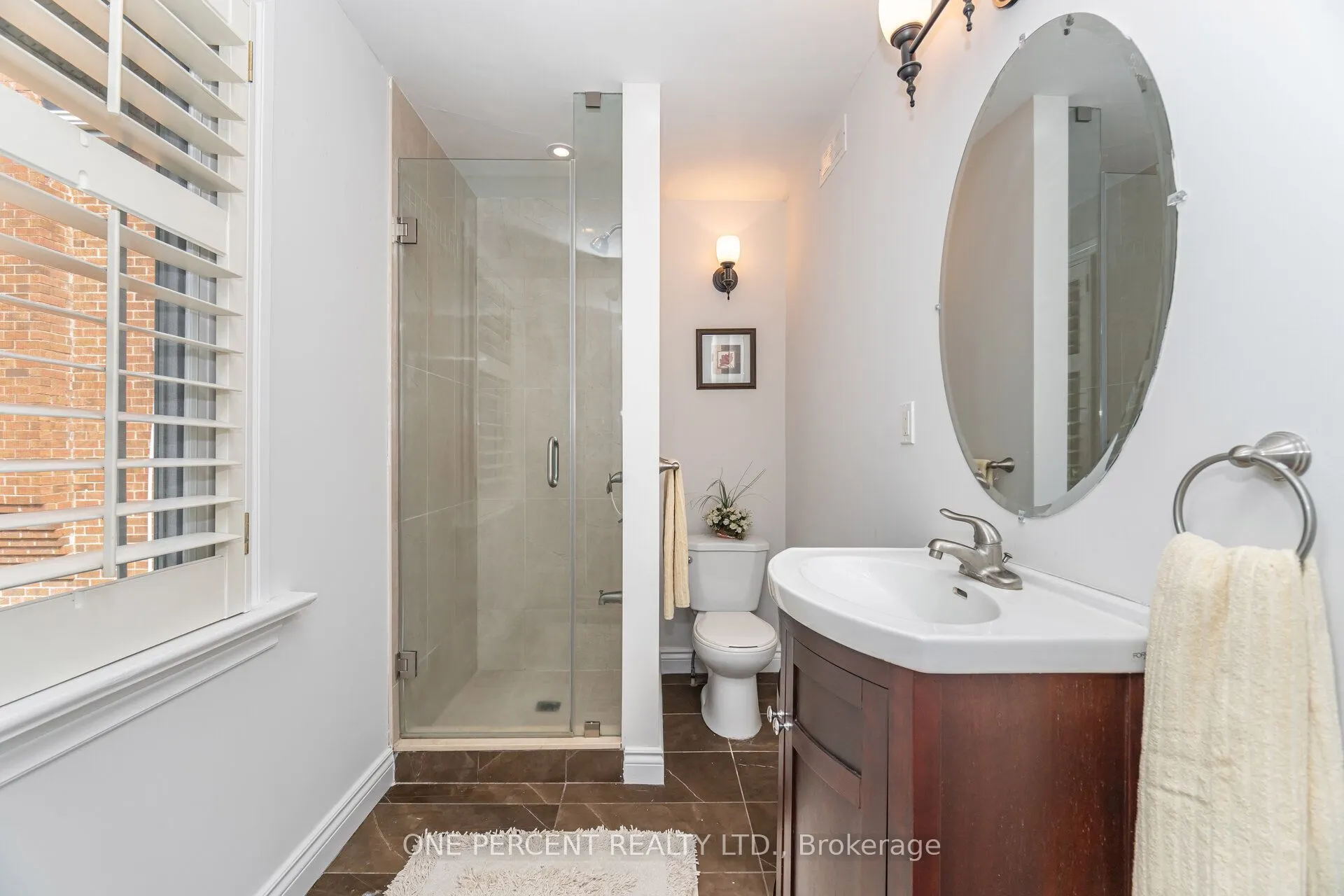 226 Broadway Avenue